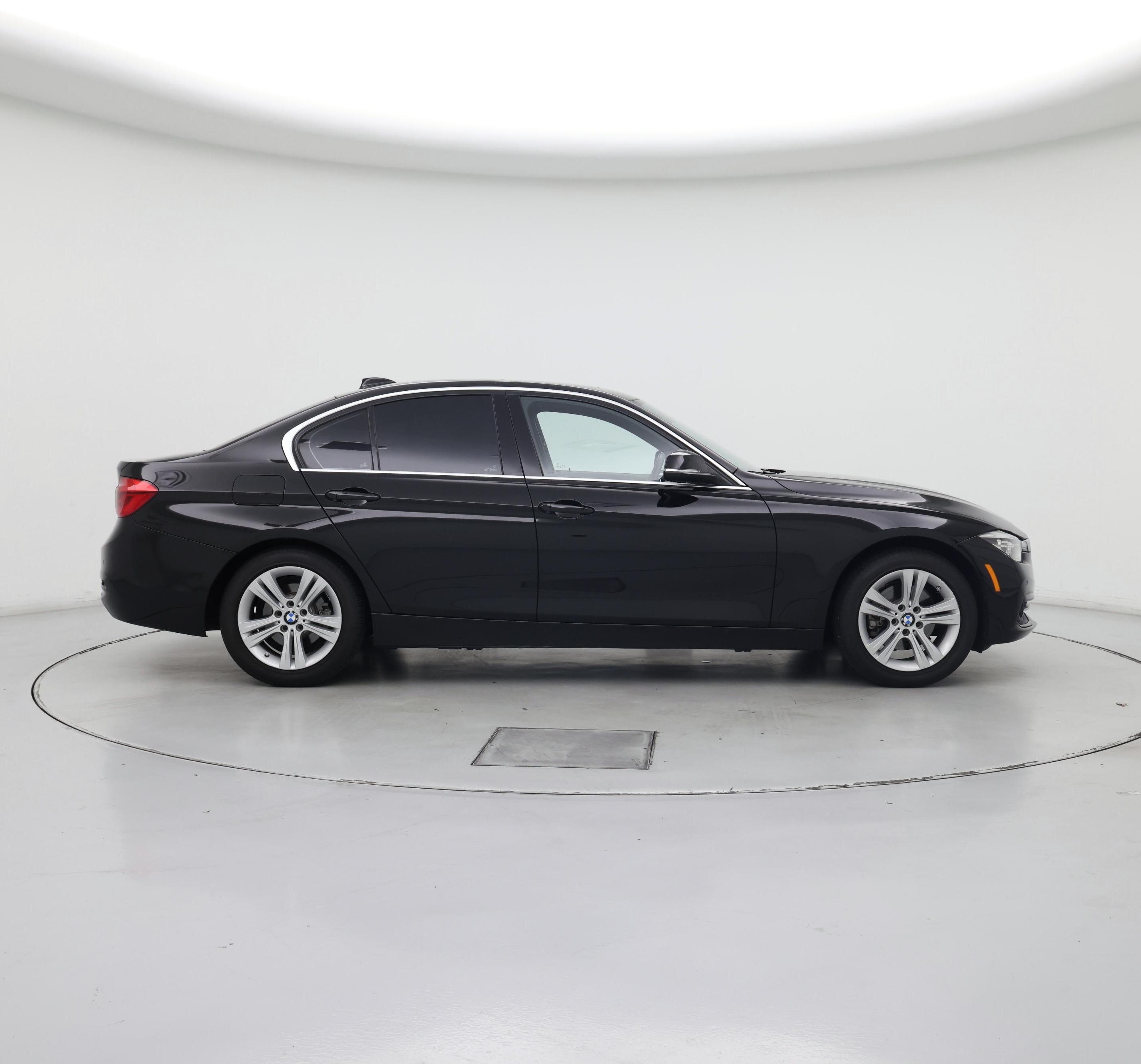 Thumbnail: 2018 BMW 3 Series - 7