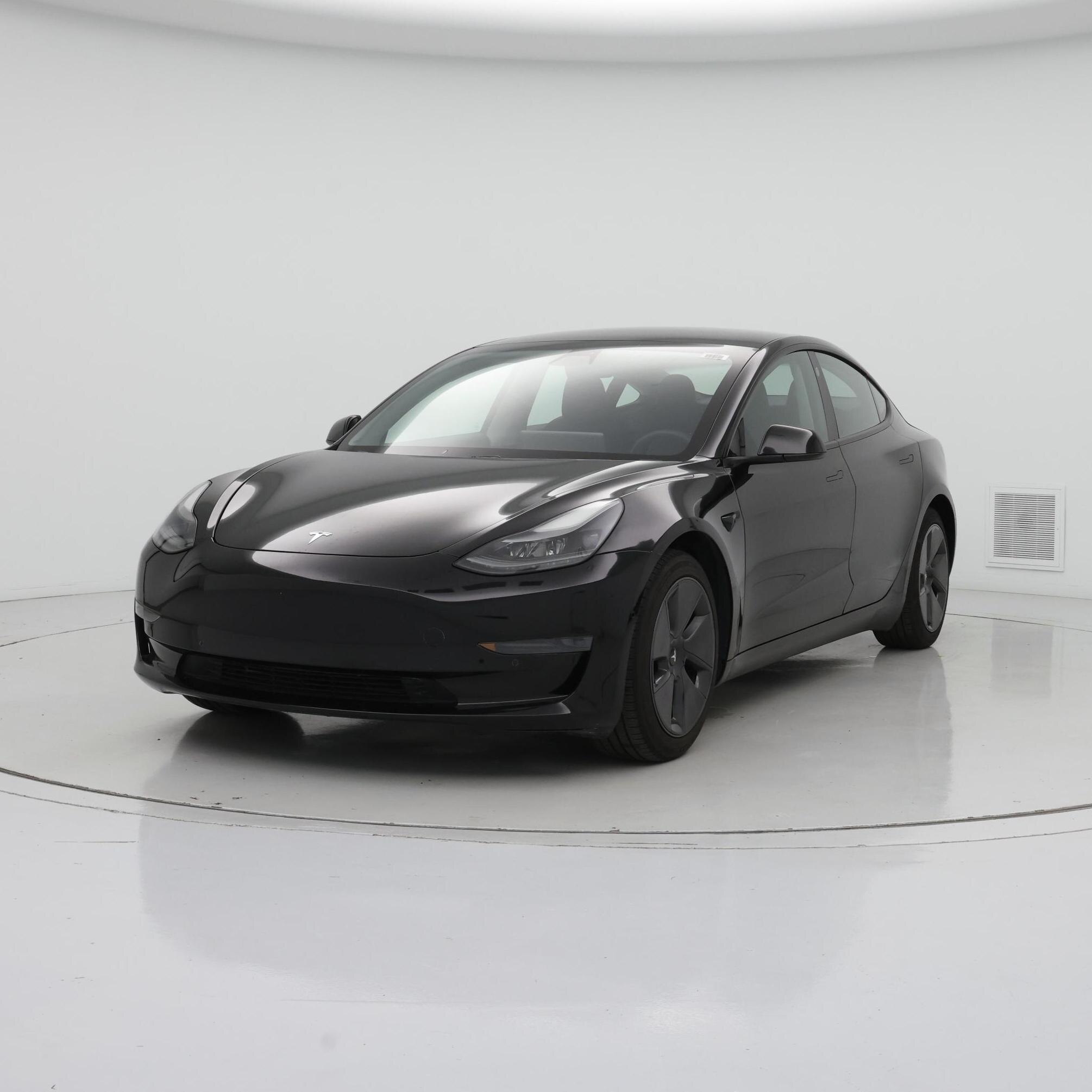 Thumbnail: 2021 Tesla Model 3 - 4