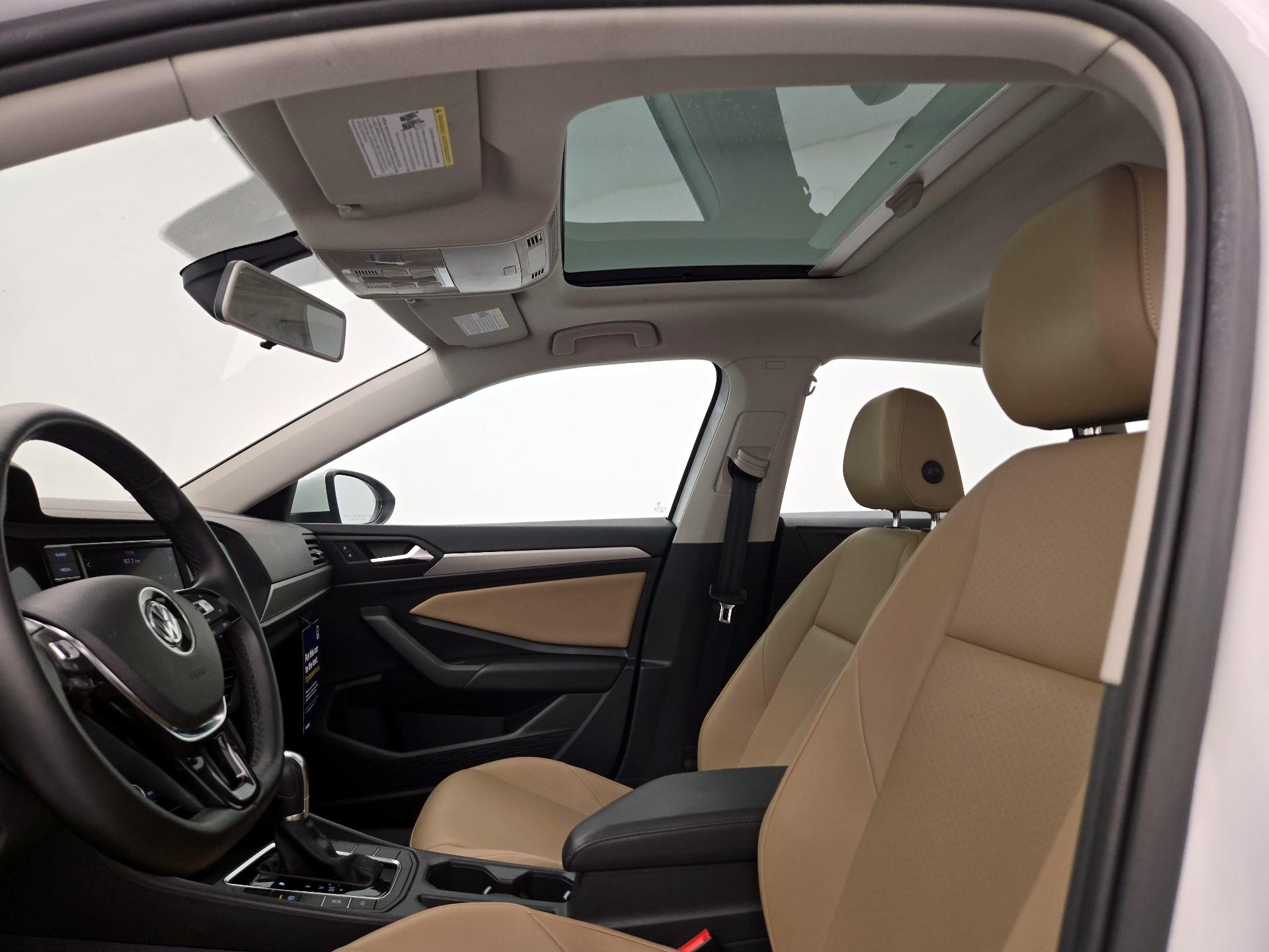 Thumbnail: 2019 Volkswagen Jetta - 19