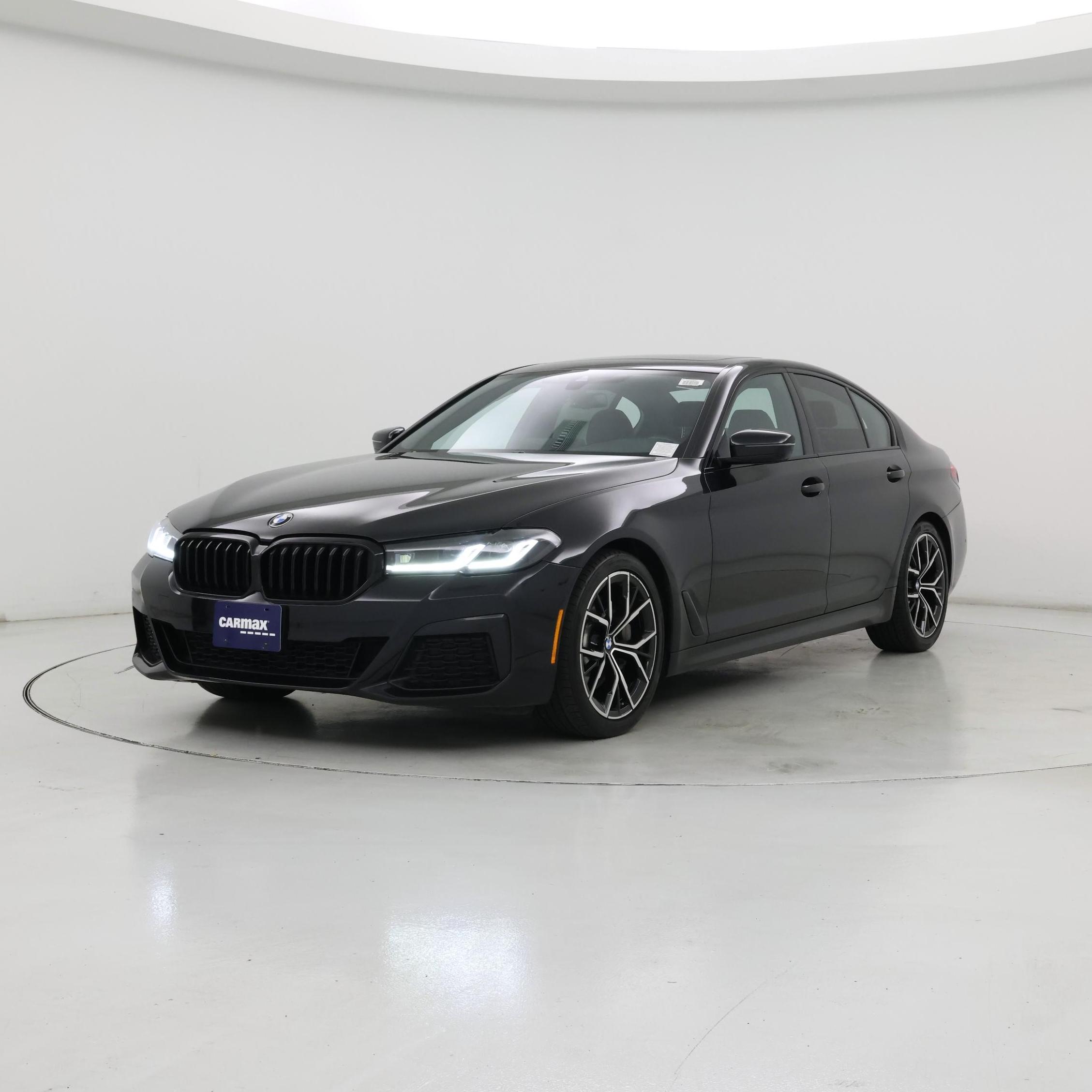 Thumbnail: 2021 BMW 5 Series - 4