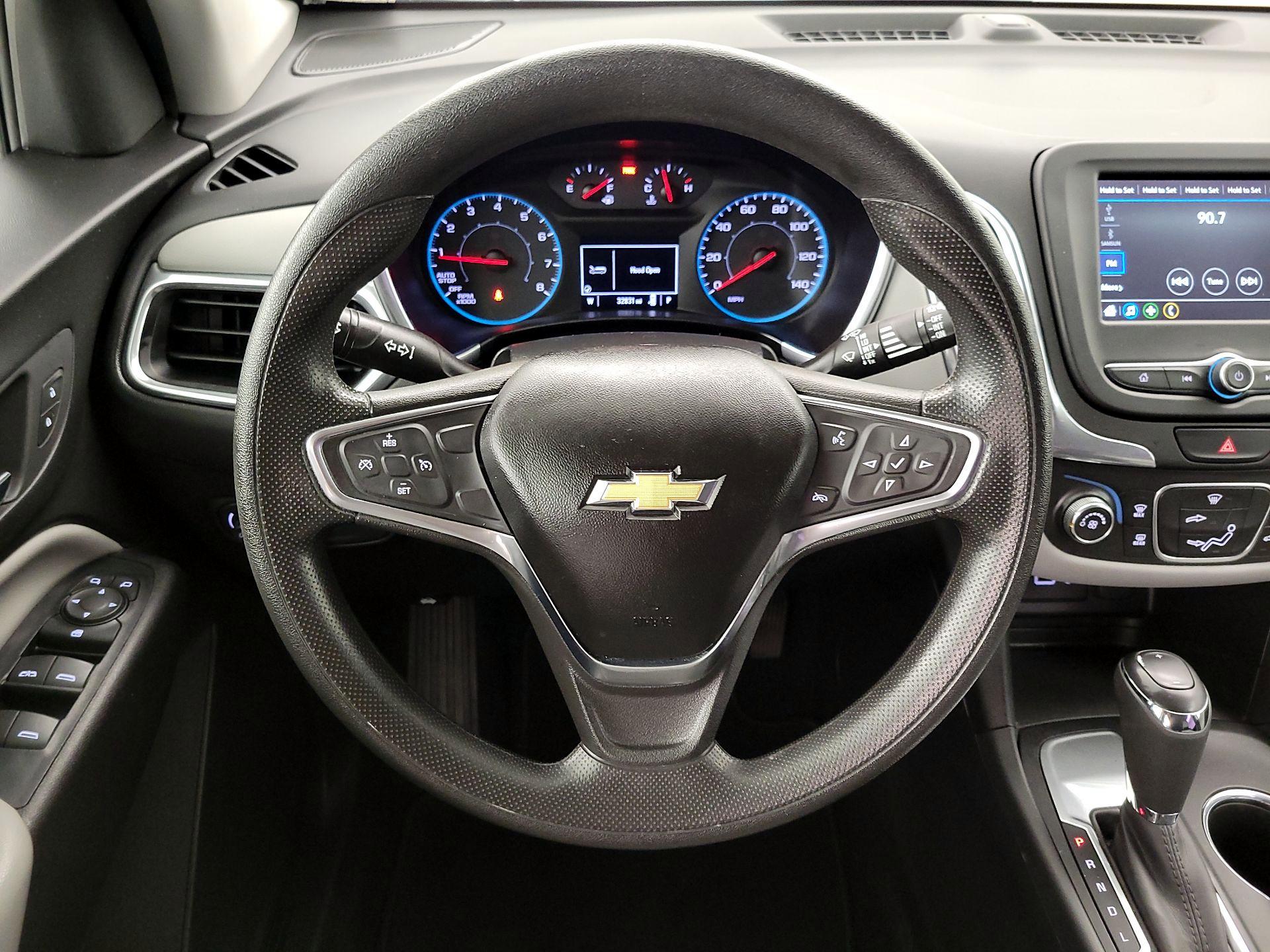 Thumbnail: 2019 Chevrolet Equinox - 10