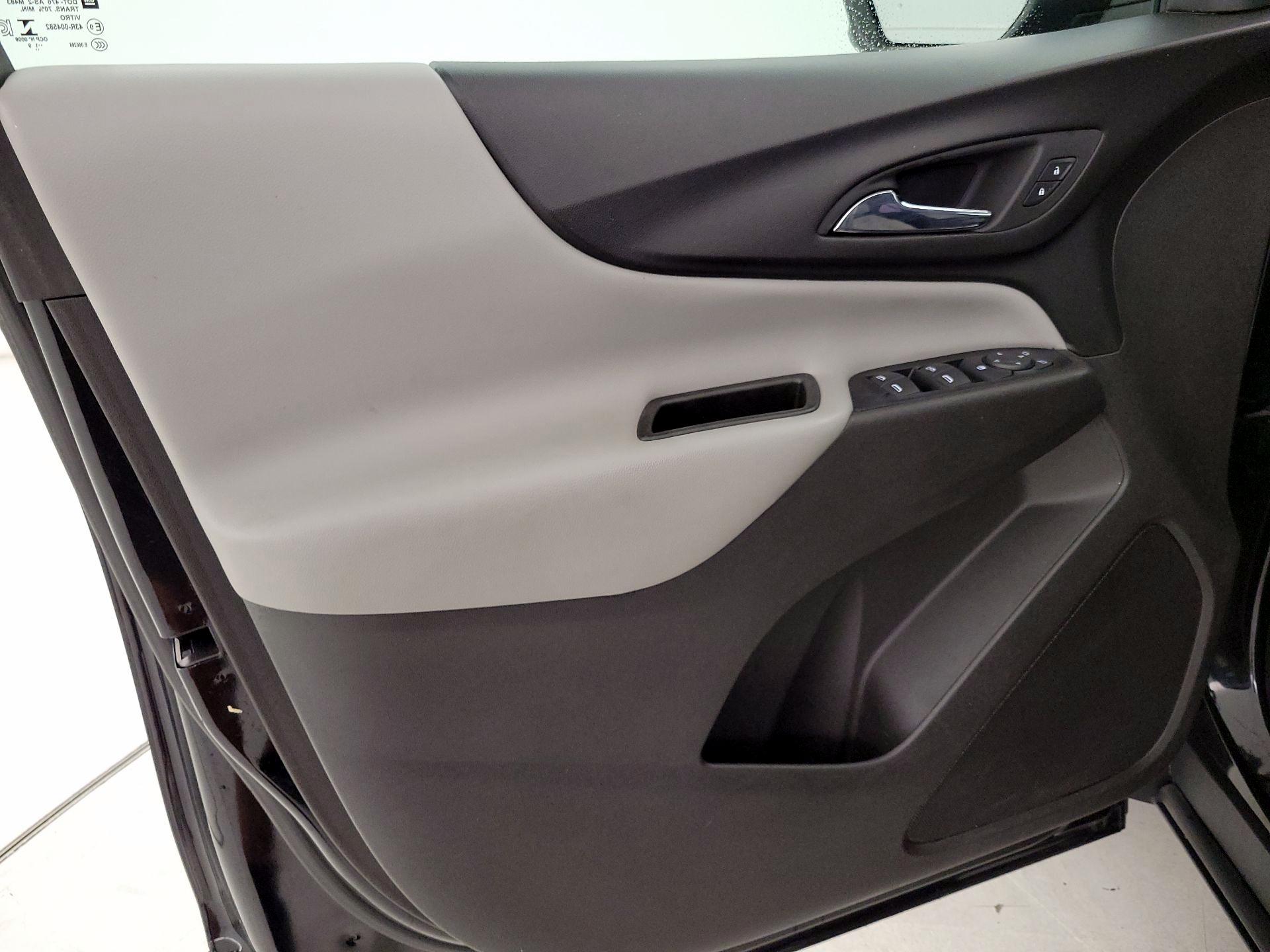 Thumbnail: 2019 Chevrolet Equinox - 12