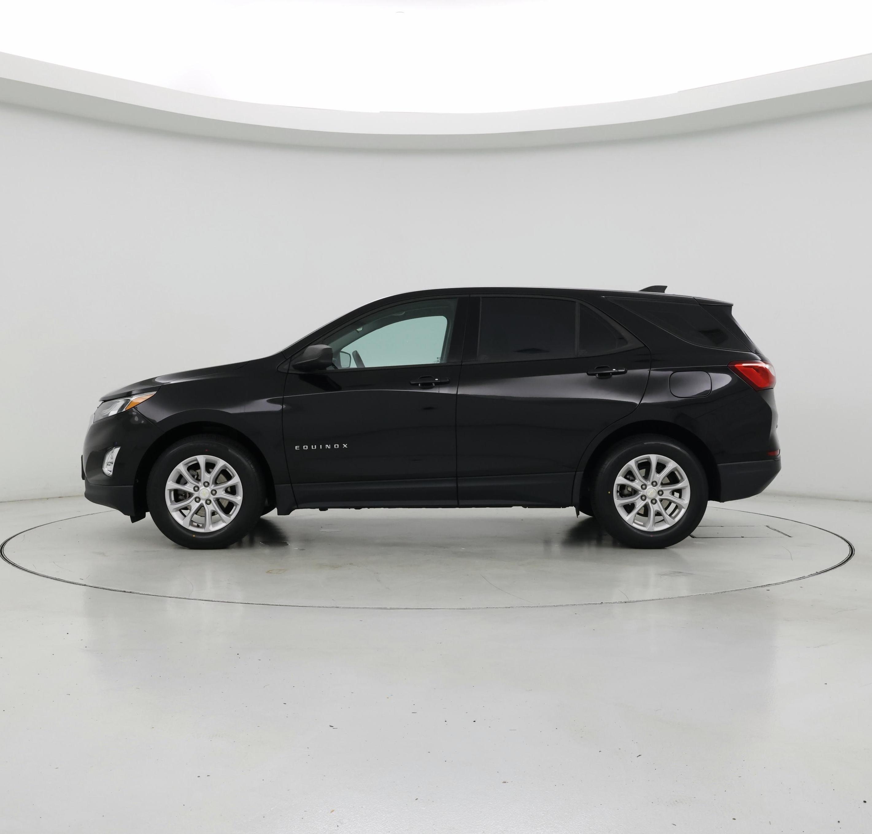 Thumbnail: 2019 Chevrolet Equinox - 3
