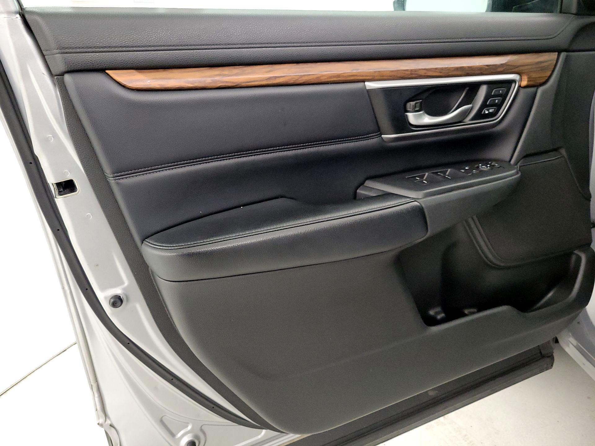 Thumbnail: 2018 Honda CR-V - 12