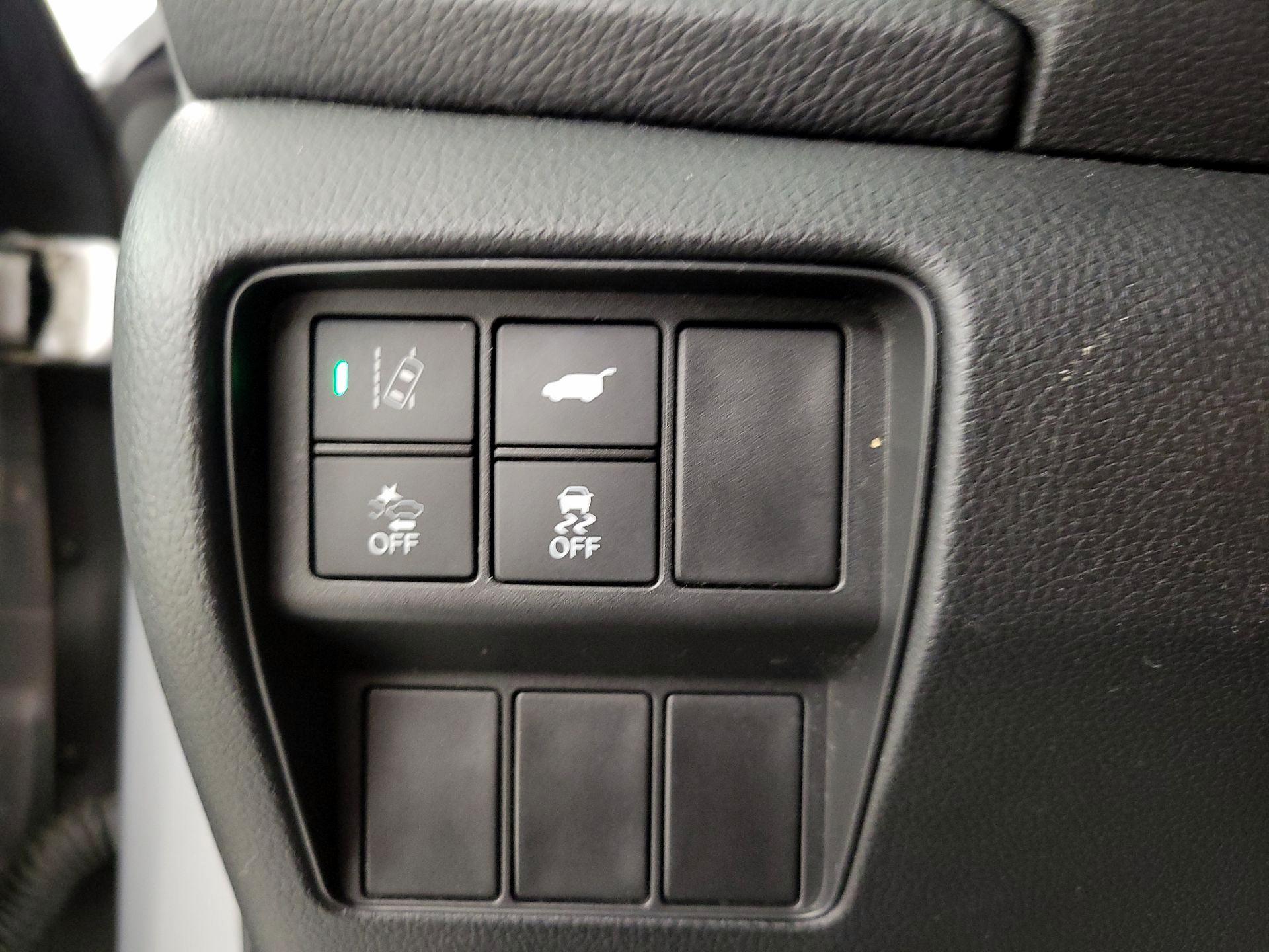 Thumbnail: 2018 Honda CR-V - 13