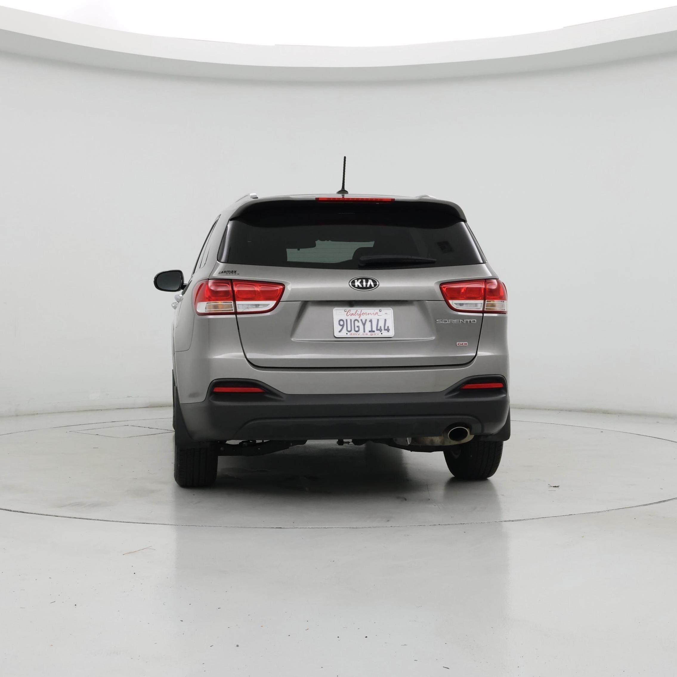 Thumbnail: 2017 Kia Sorento - 6