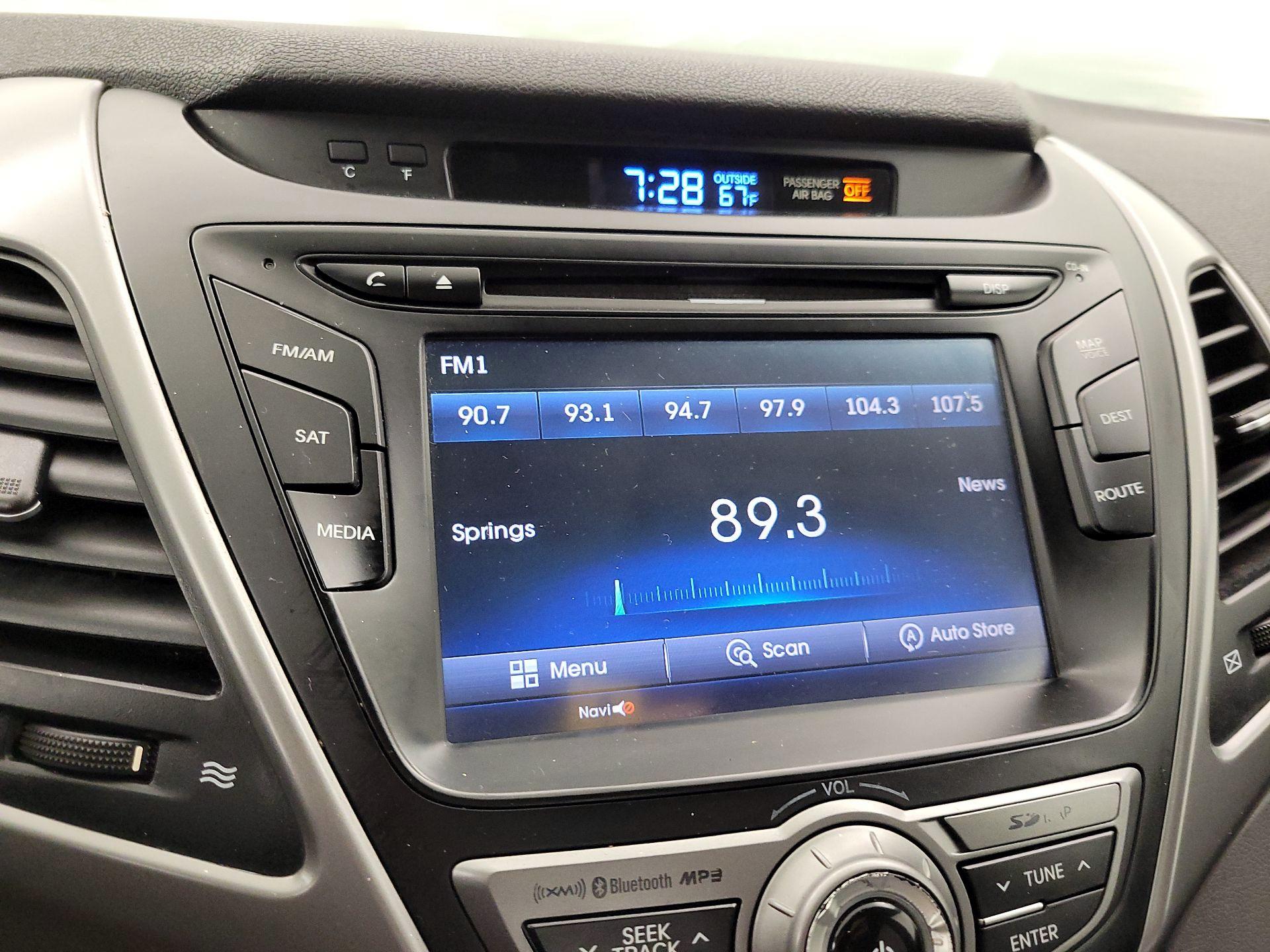 Thumbnail: 2015 Hyundai Elantra - 16