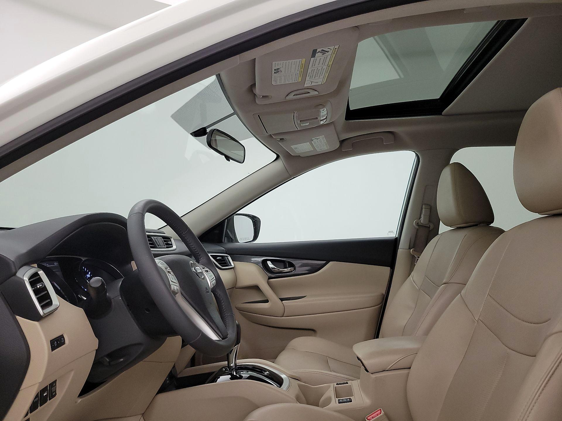 Thumbnail: 2016 Nissan Rogue - 20