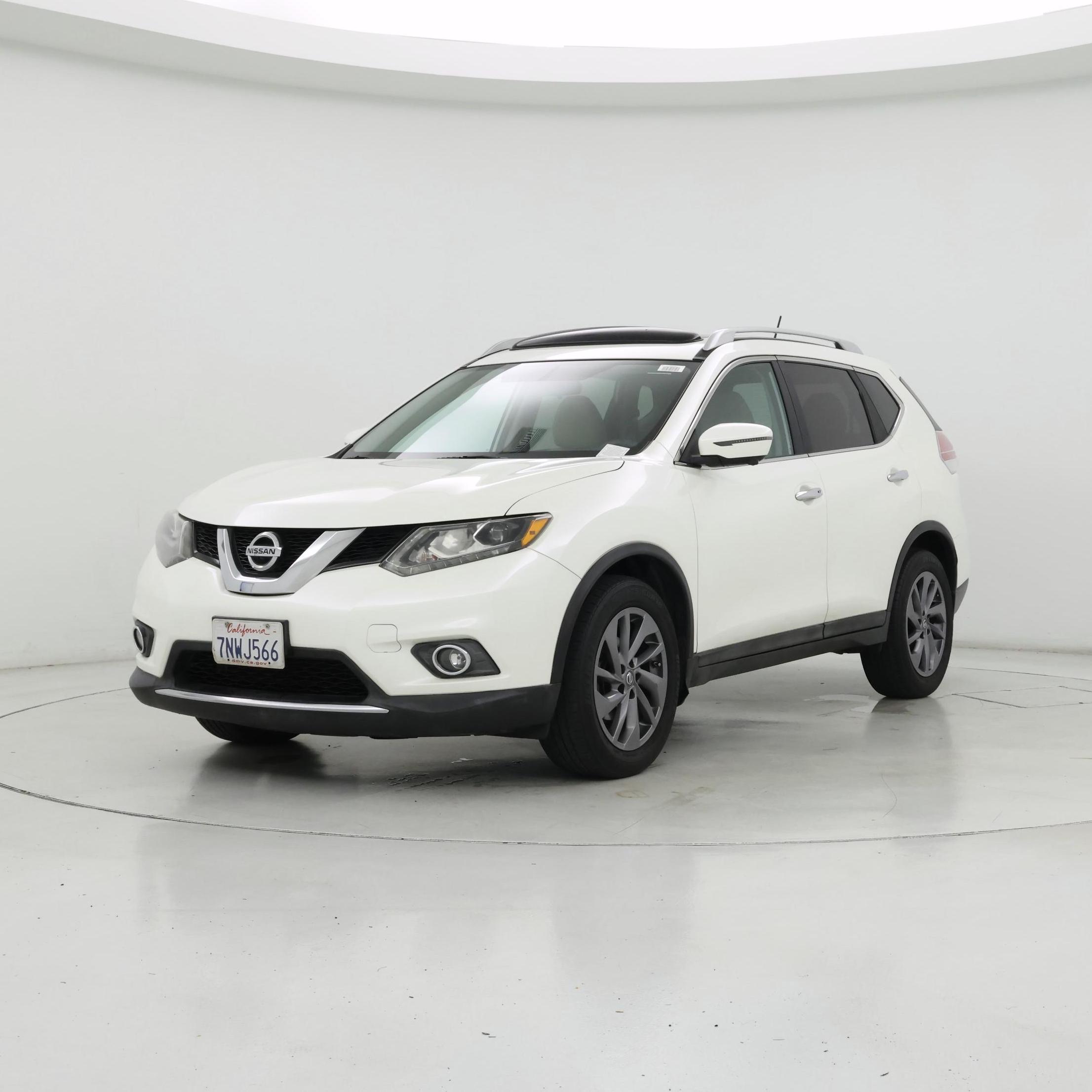 Thumbnail: 2016 Nissan Rogue - 4