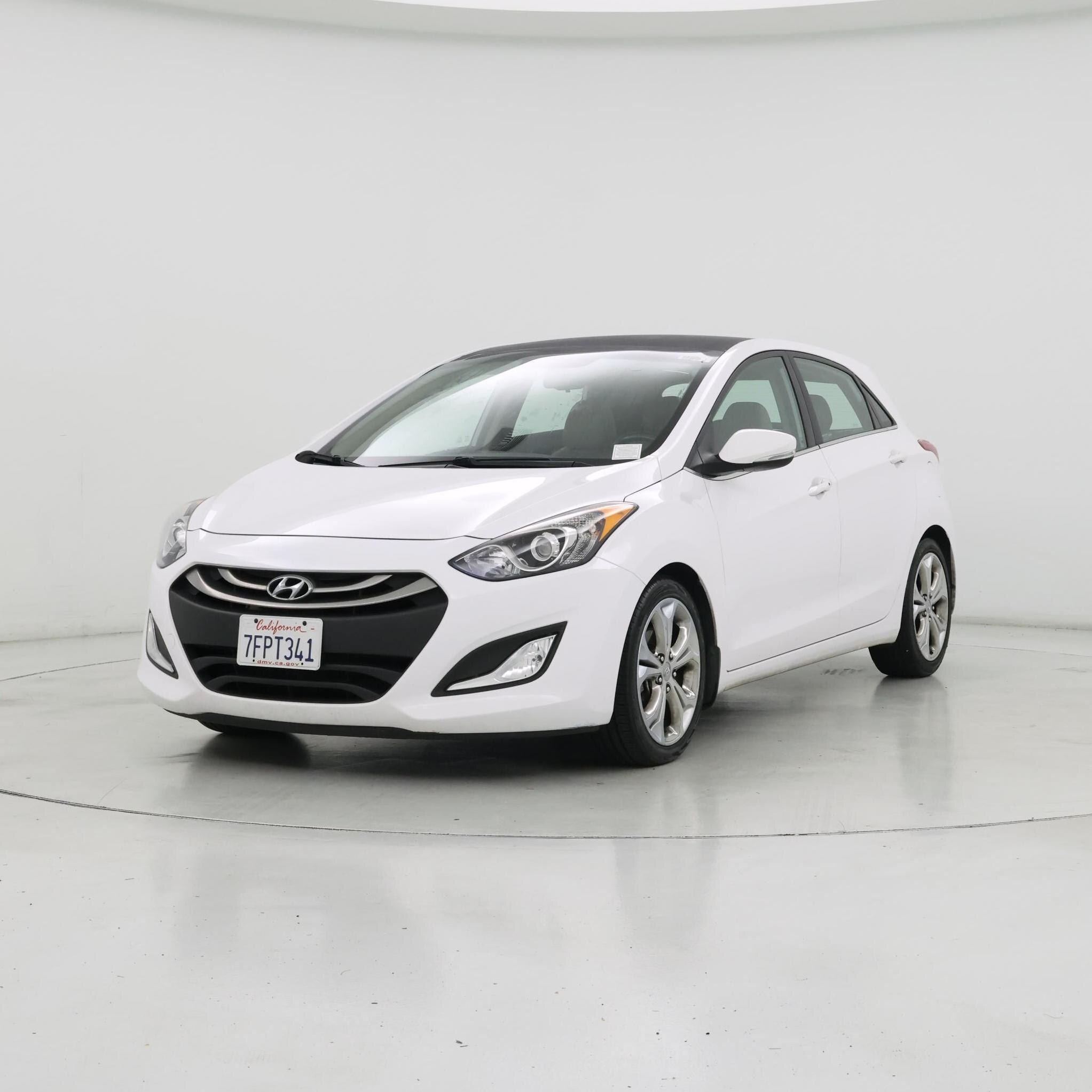 Thumbnail: 2014 Hyundai Elantra - 4