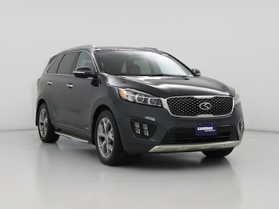 Gray 2017 Kia Sorento SX