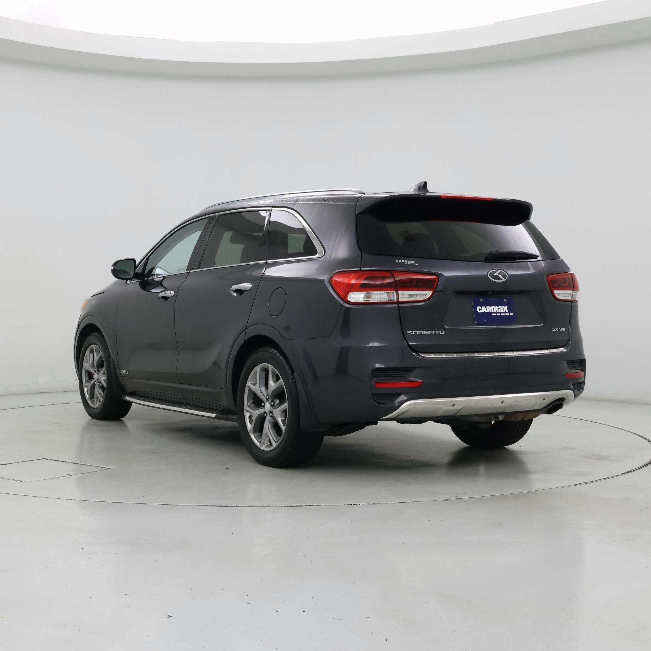 Thumbnail: 2017 Kia Sorento - 2