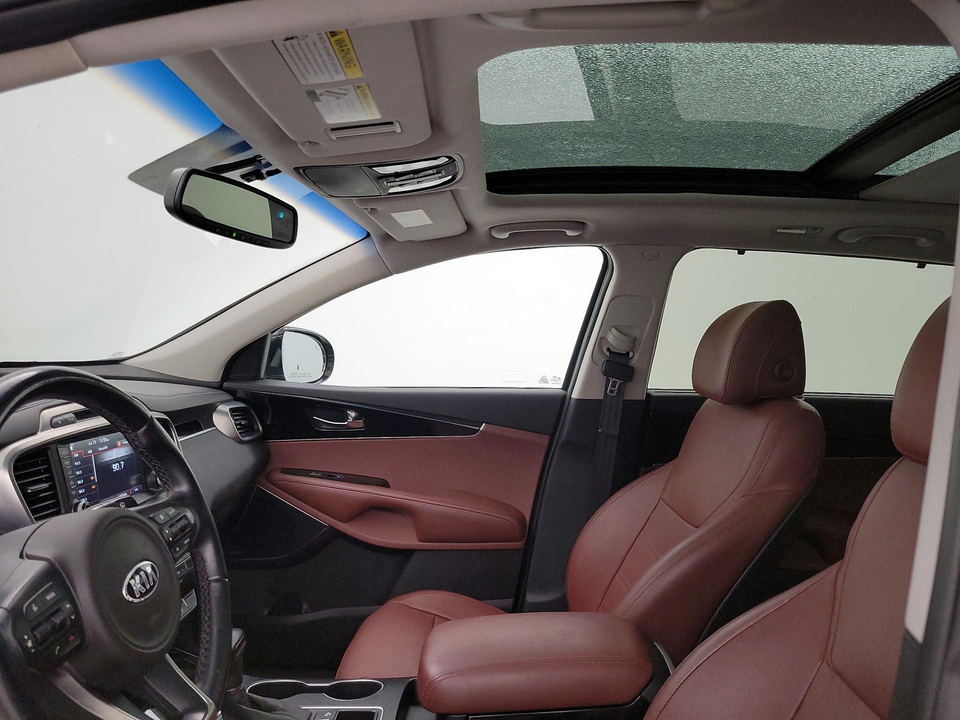 Thumbnail: 2017 Kia Sorento - 20