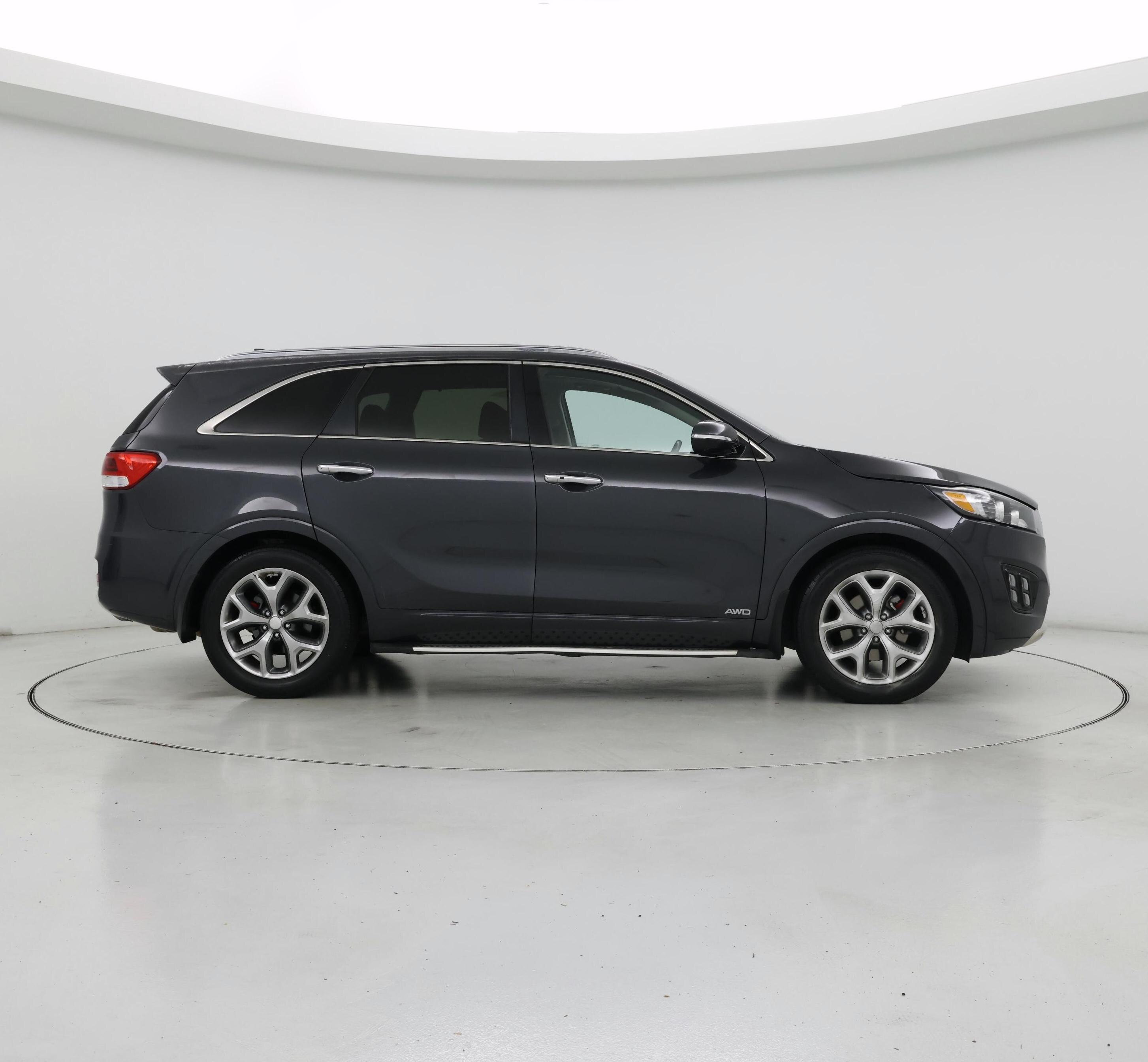 Thumbnail: 2017 Kia Sorento - 7