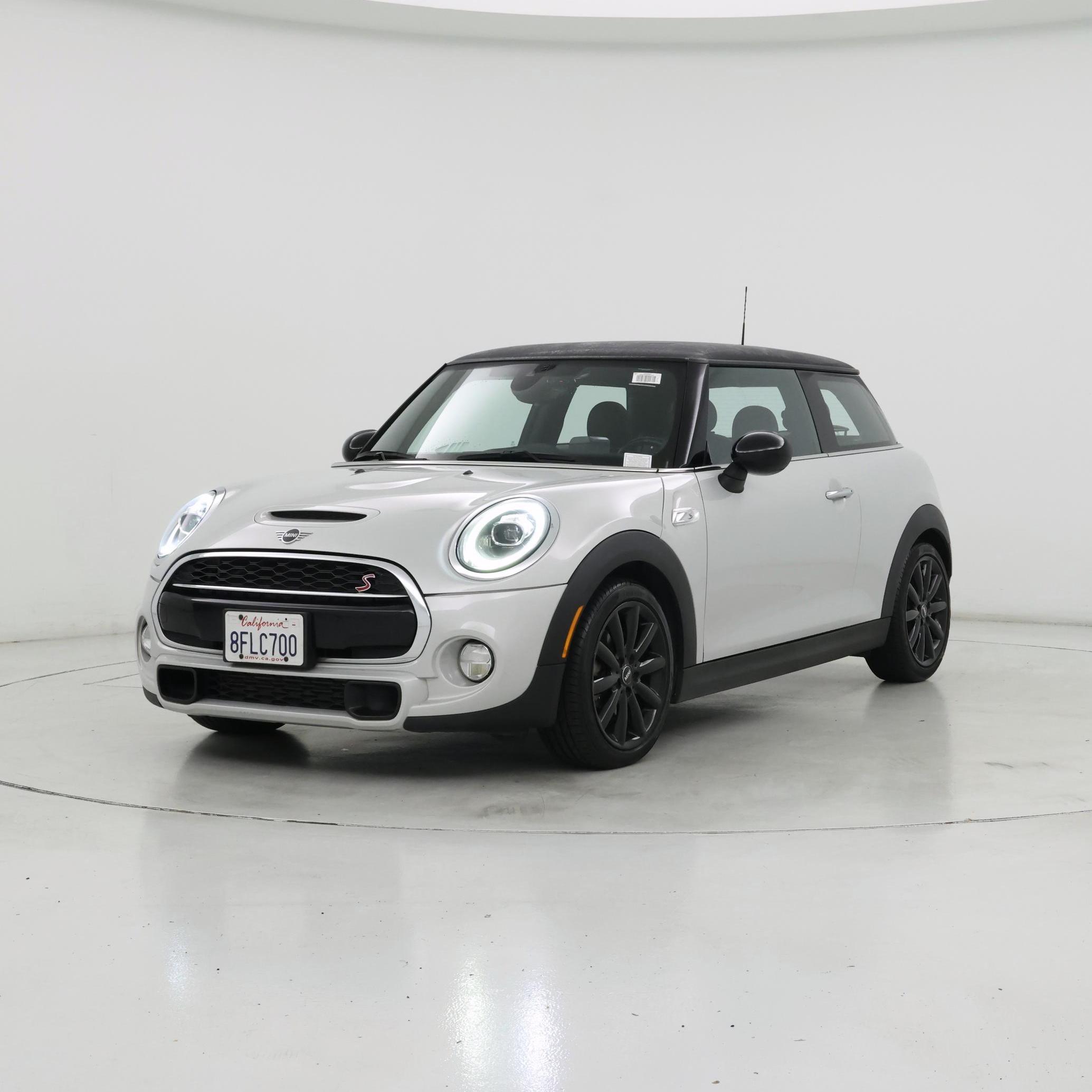 Thumbnail: 2019 MINI Cooper Hardtop - 4