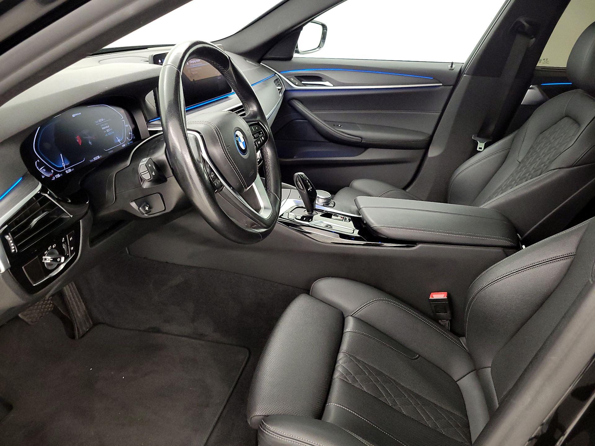 Thumbnail: 2022 BMW 5 Series - 11
