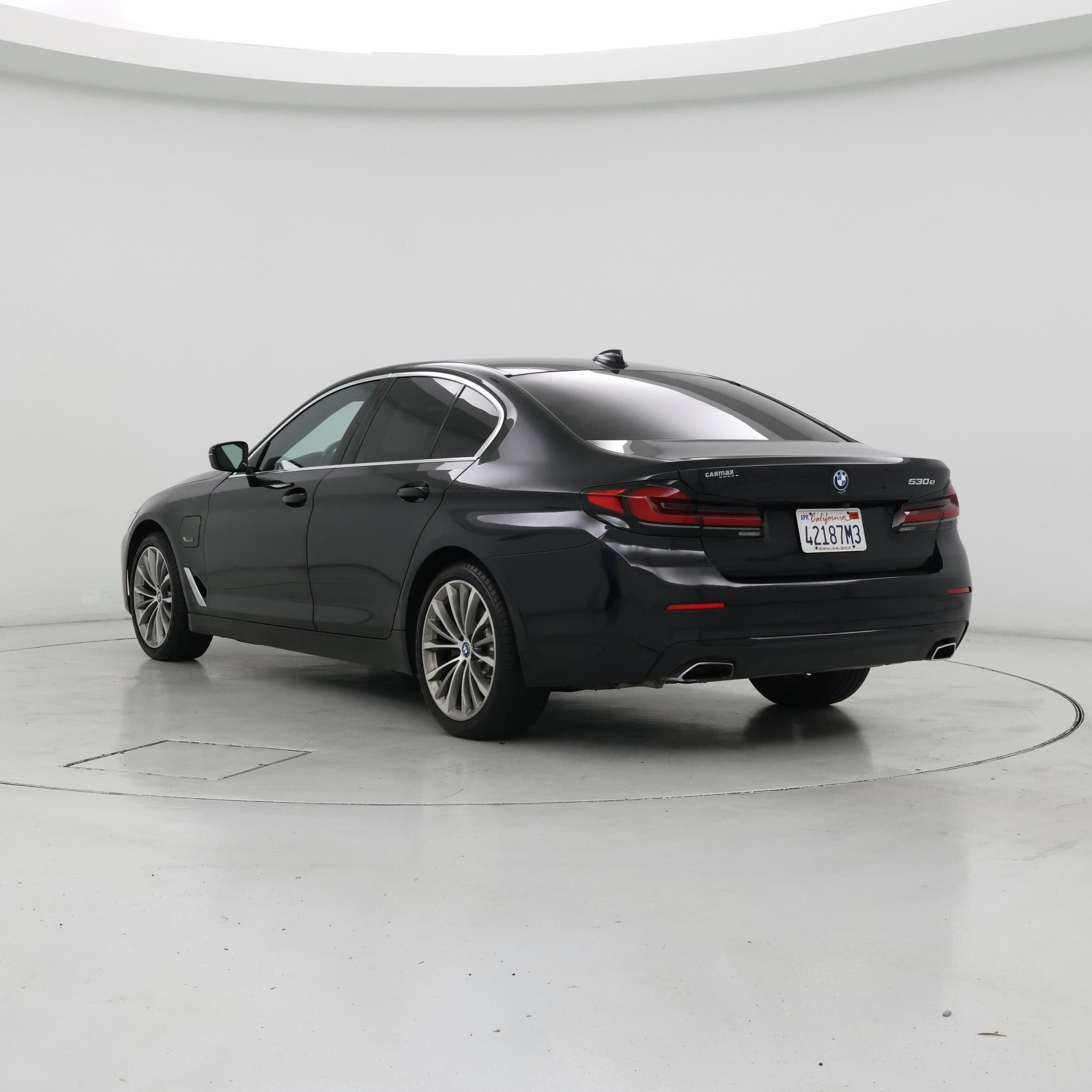 Thumbnail: 2022 BMW 5 Series - 2