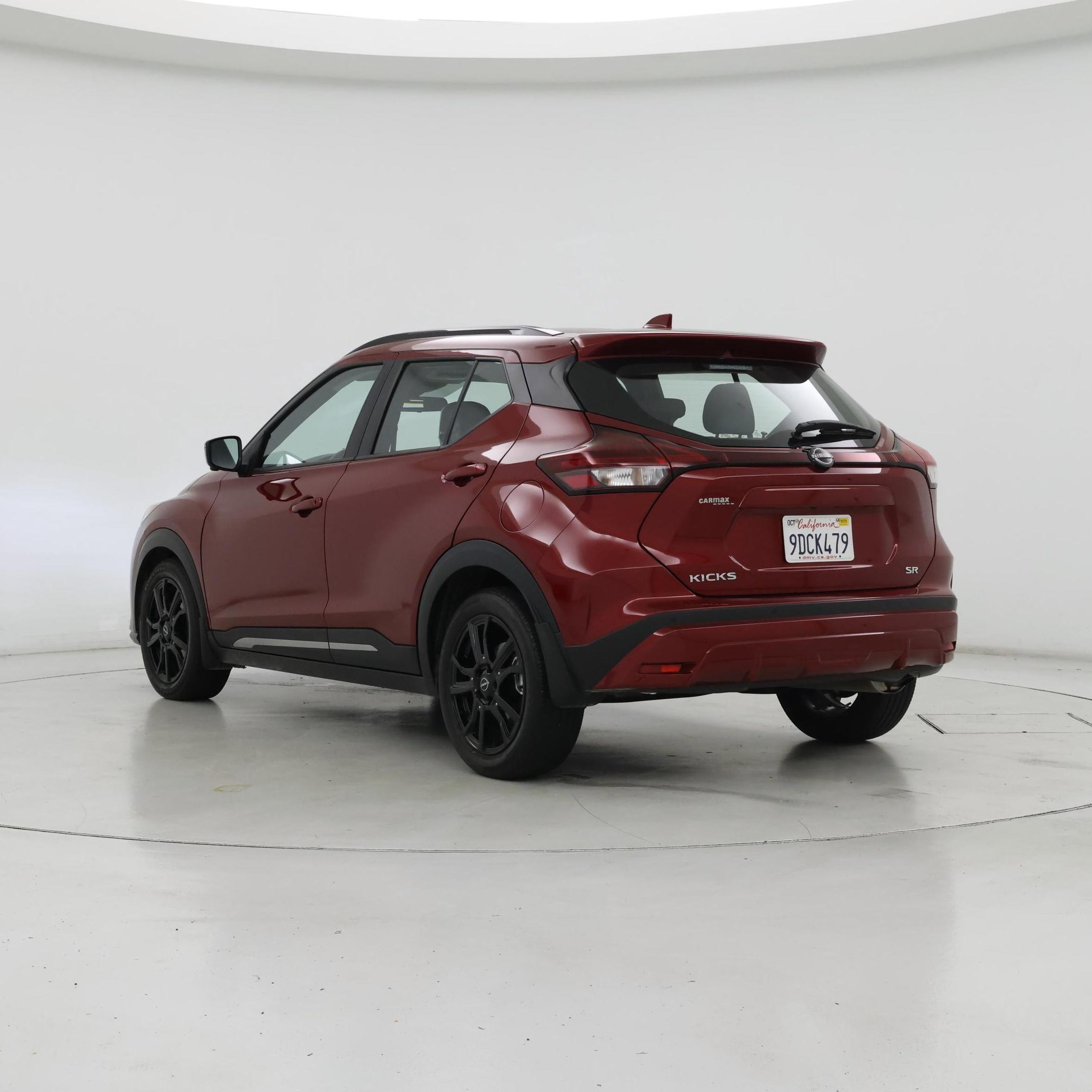 Thumbnail: 2023 Nissan Kicks - 2