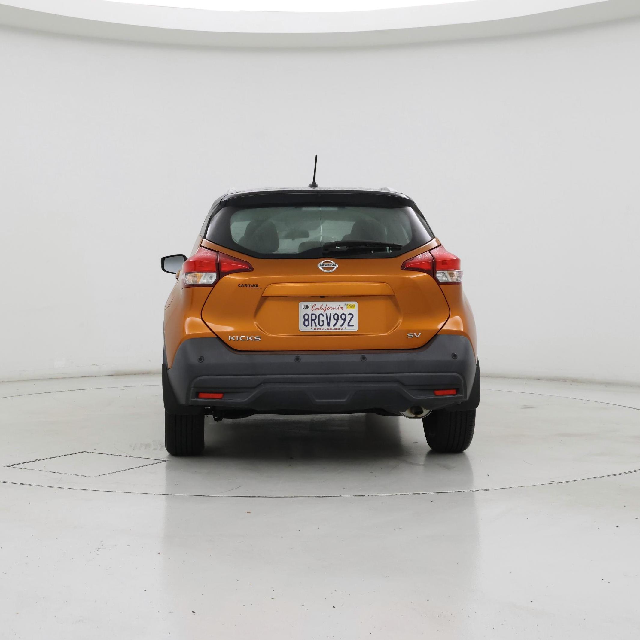 Thumbnail: 2020 Nissan Kicks - 6