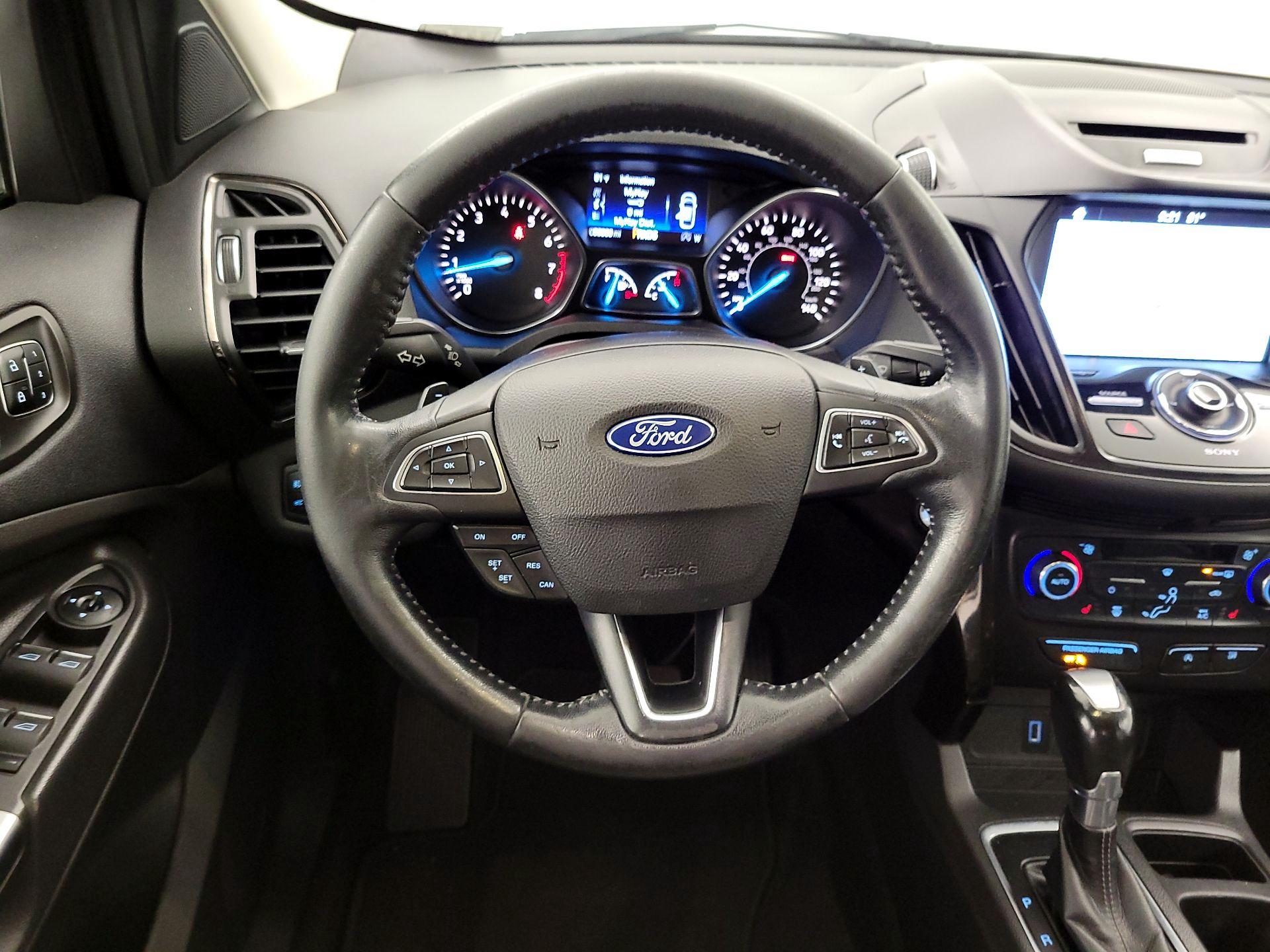 Thumbnail: 2017 Ford Escape - 10