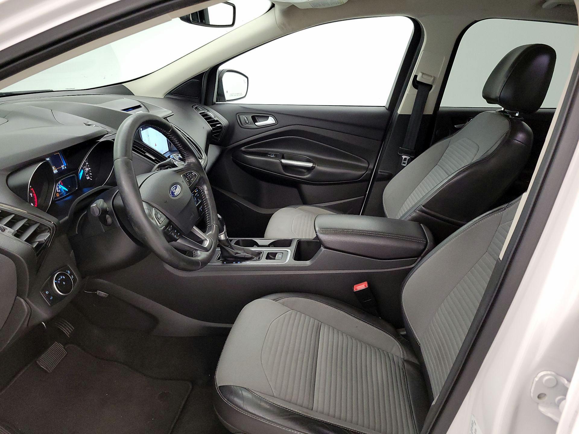 Thumbnail: 2017 Ford Escape - 11