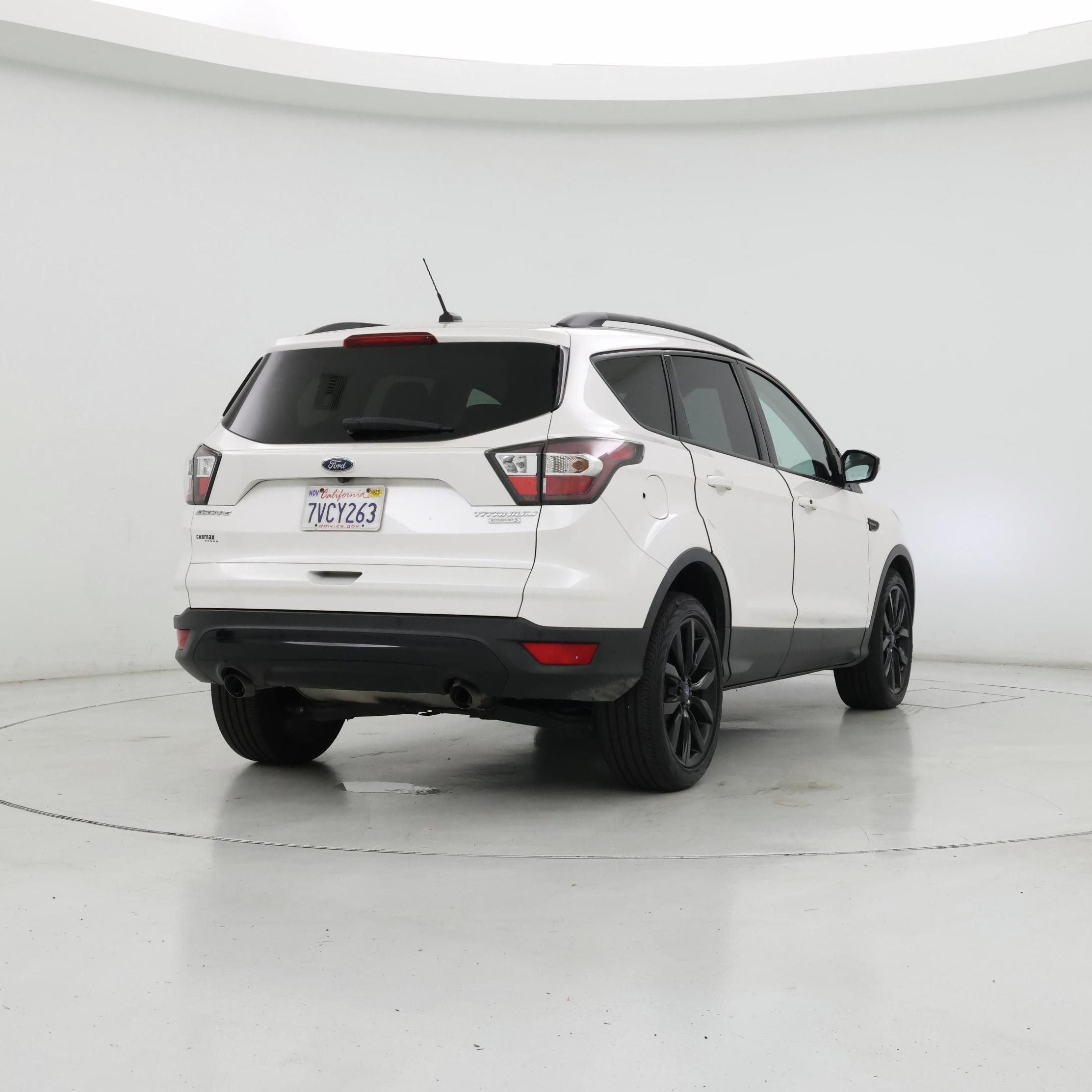 Thumbnail: 2017 Ford Escape - 8