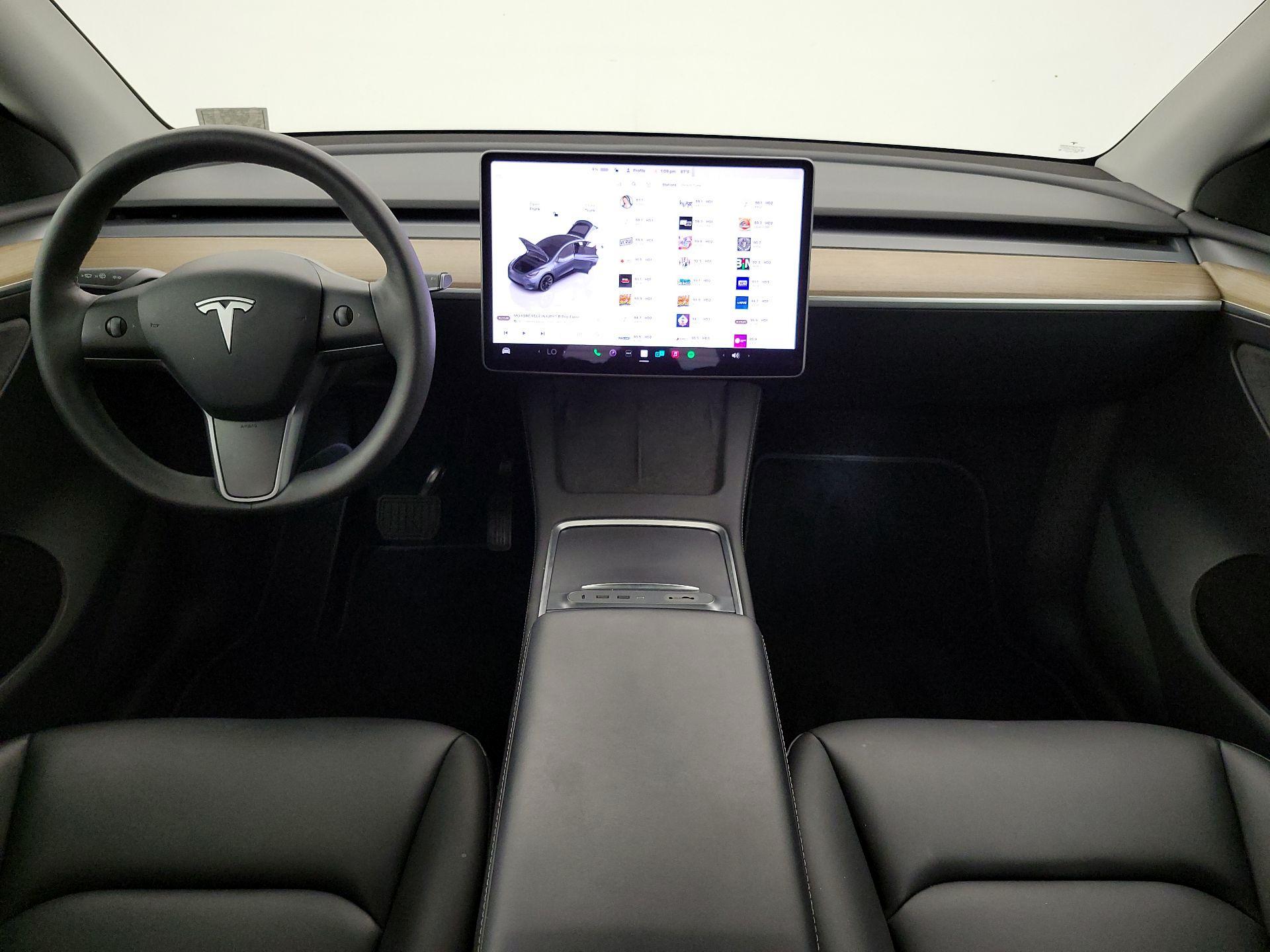 Thumbnail: 2023 Tesla Model Y - 9