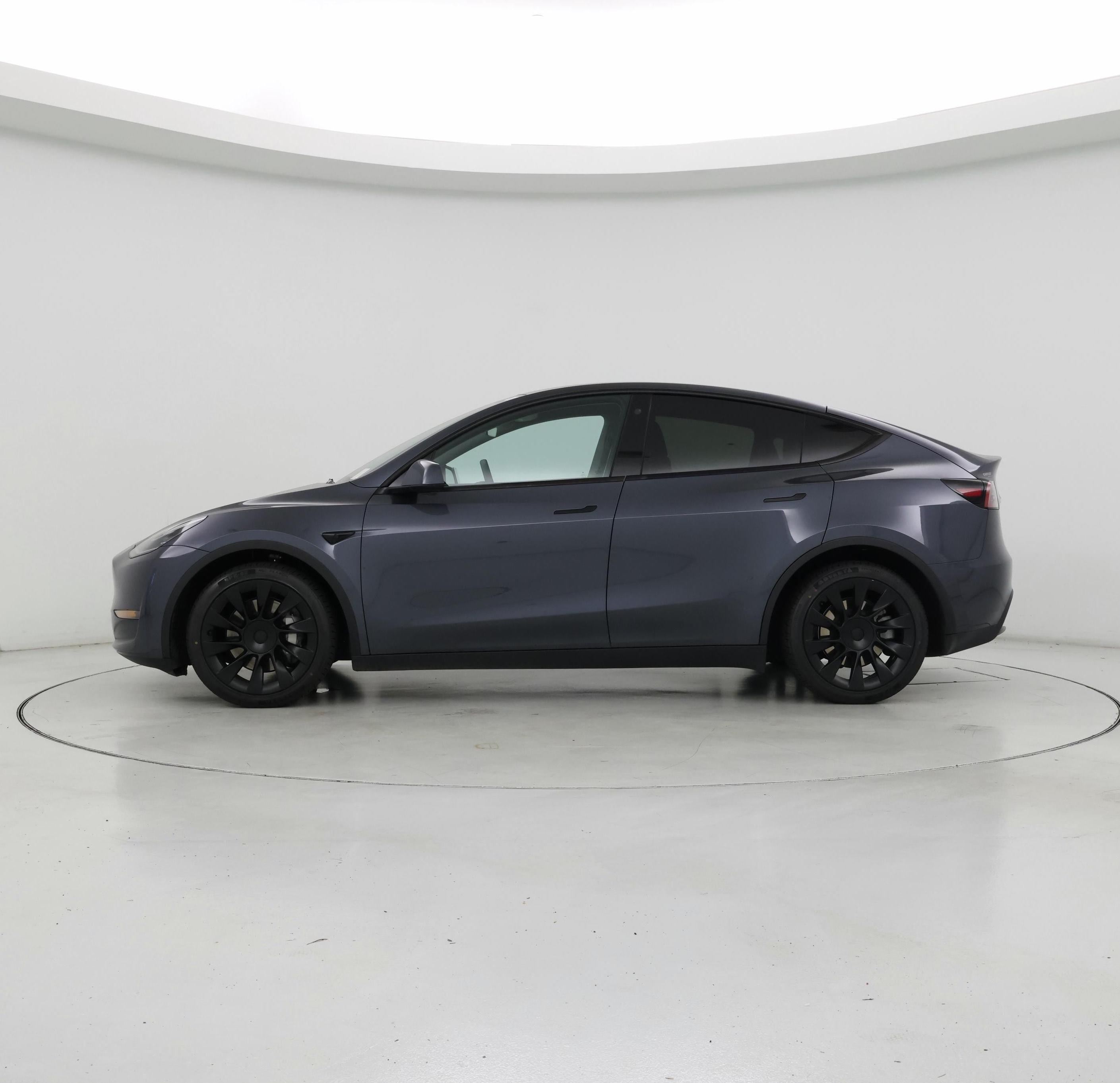Thumbnail: 2023 Tesla Model Y - 3