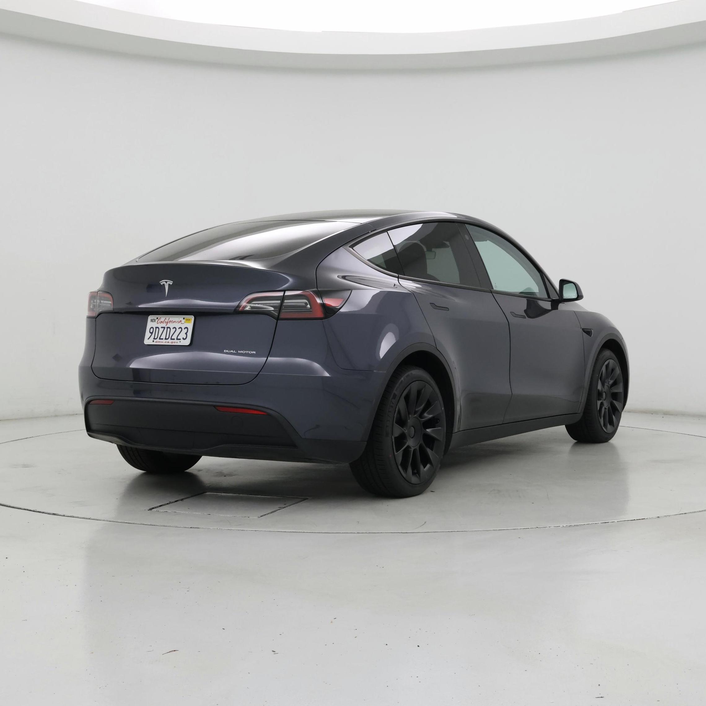 Thumbnail: 2023 Tesla Model Y - 8