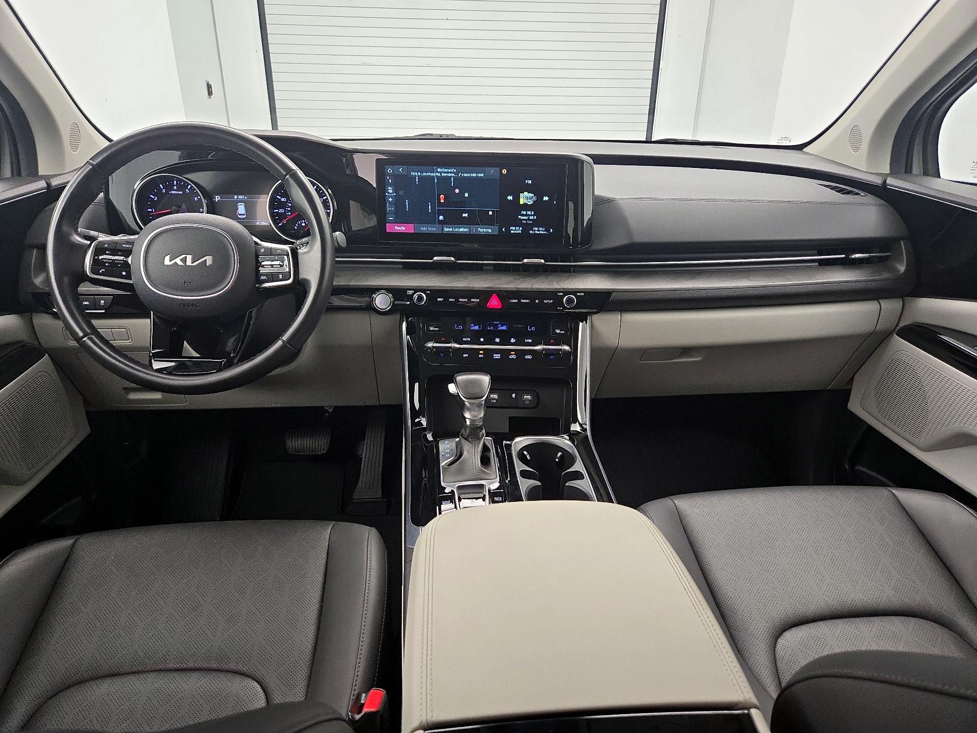 Thumbnail: 2024 Kia Carnival - 9