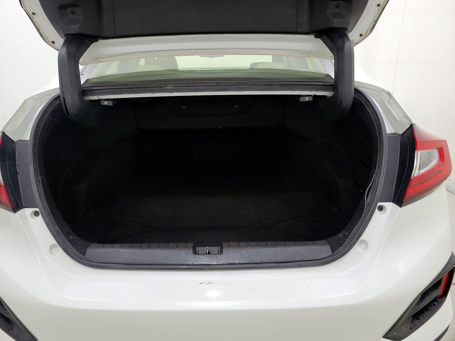 Thumbnail: 2018 Honda Clarity - 20