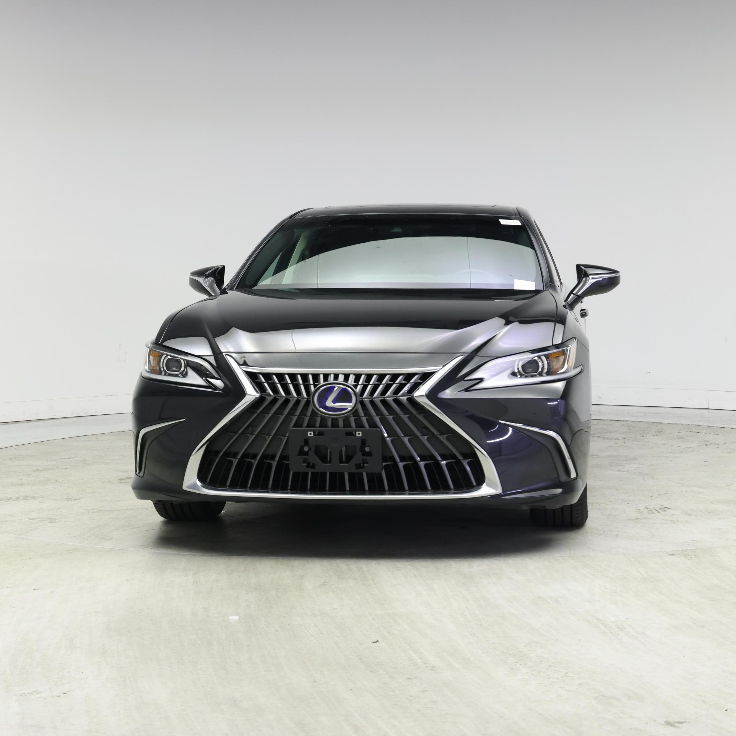 Thumbnail: 2022 Lexus ES - 5