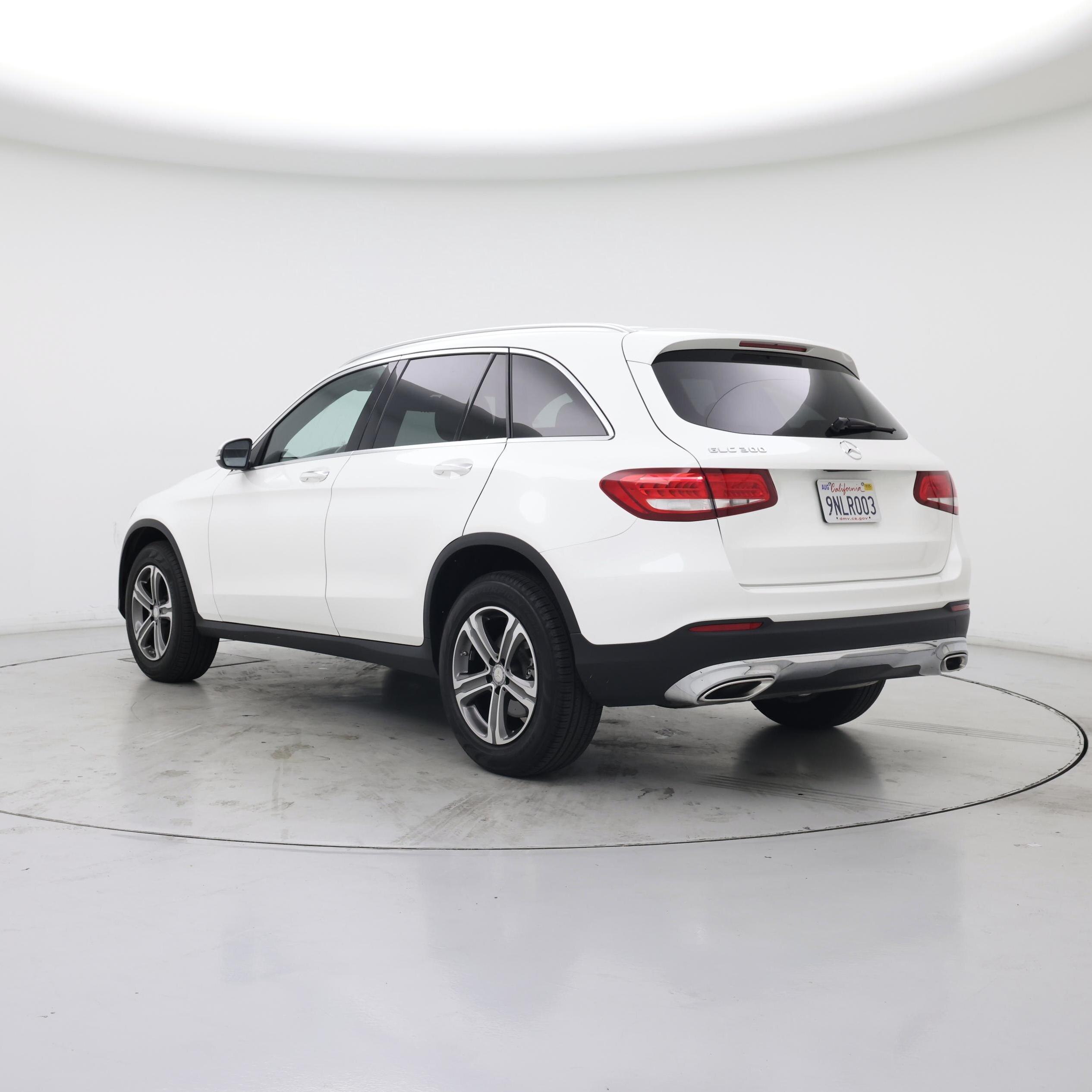 Thumbnail: 2017 Mercedes-Benz GLC - 2