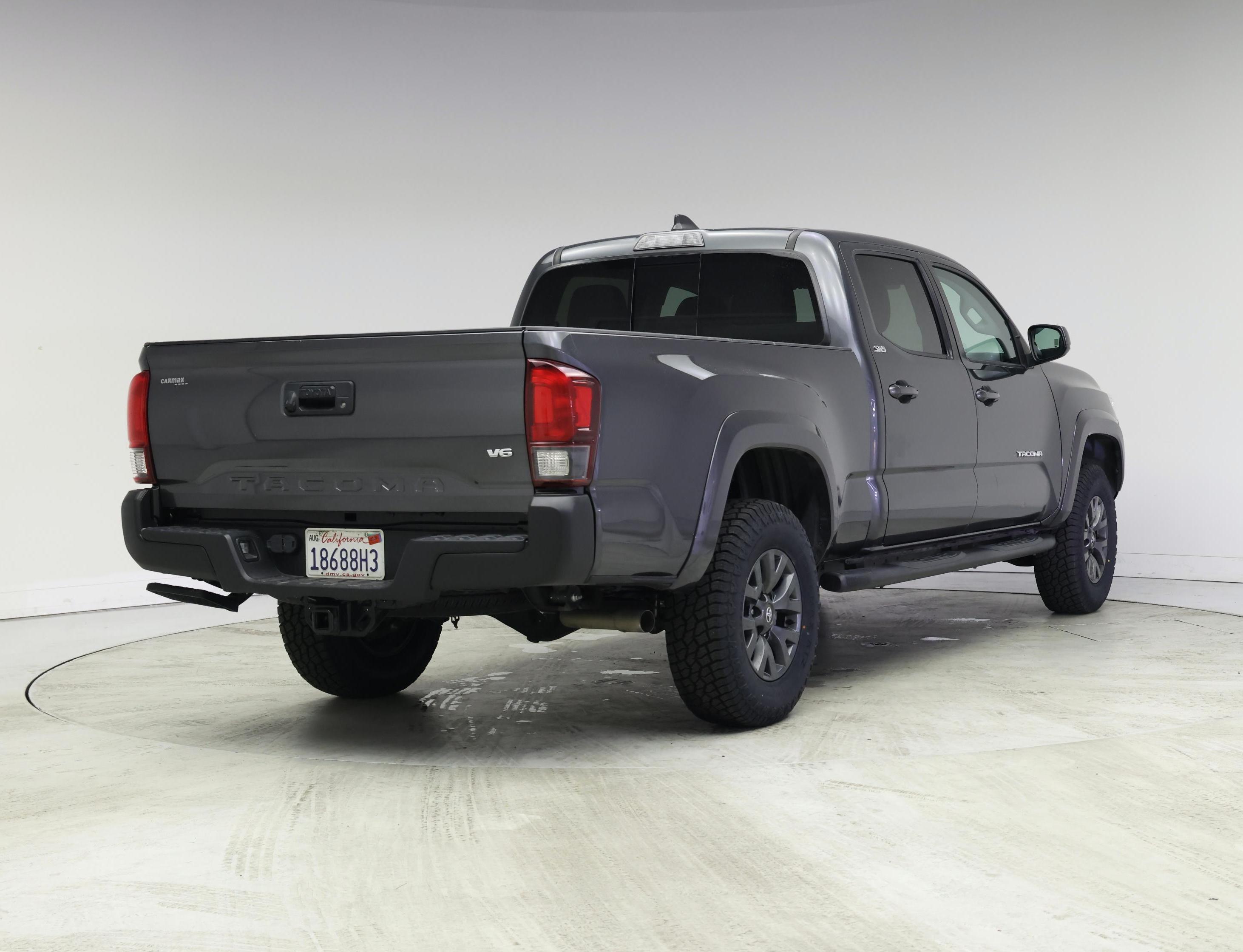 Thumbnail: 2021 Toyota Tacoma - 8