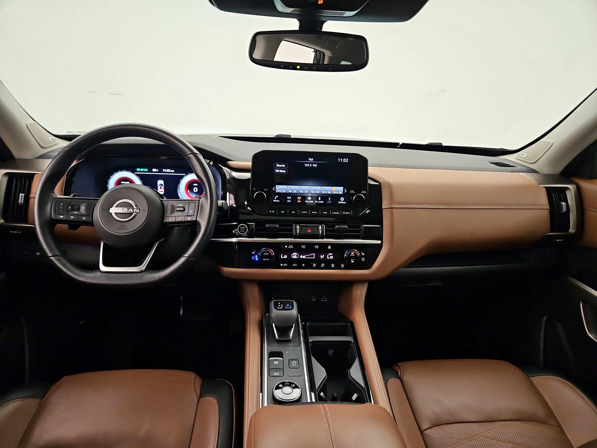 Thumbnail: 2022 Nissan Pathfinder - 9