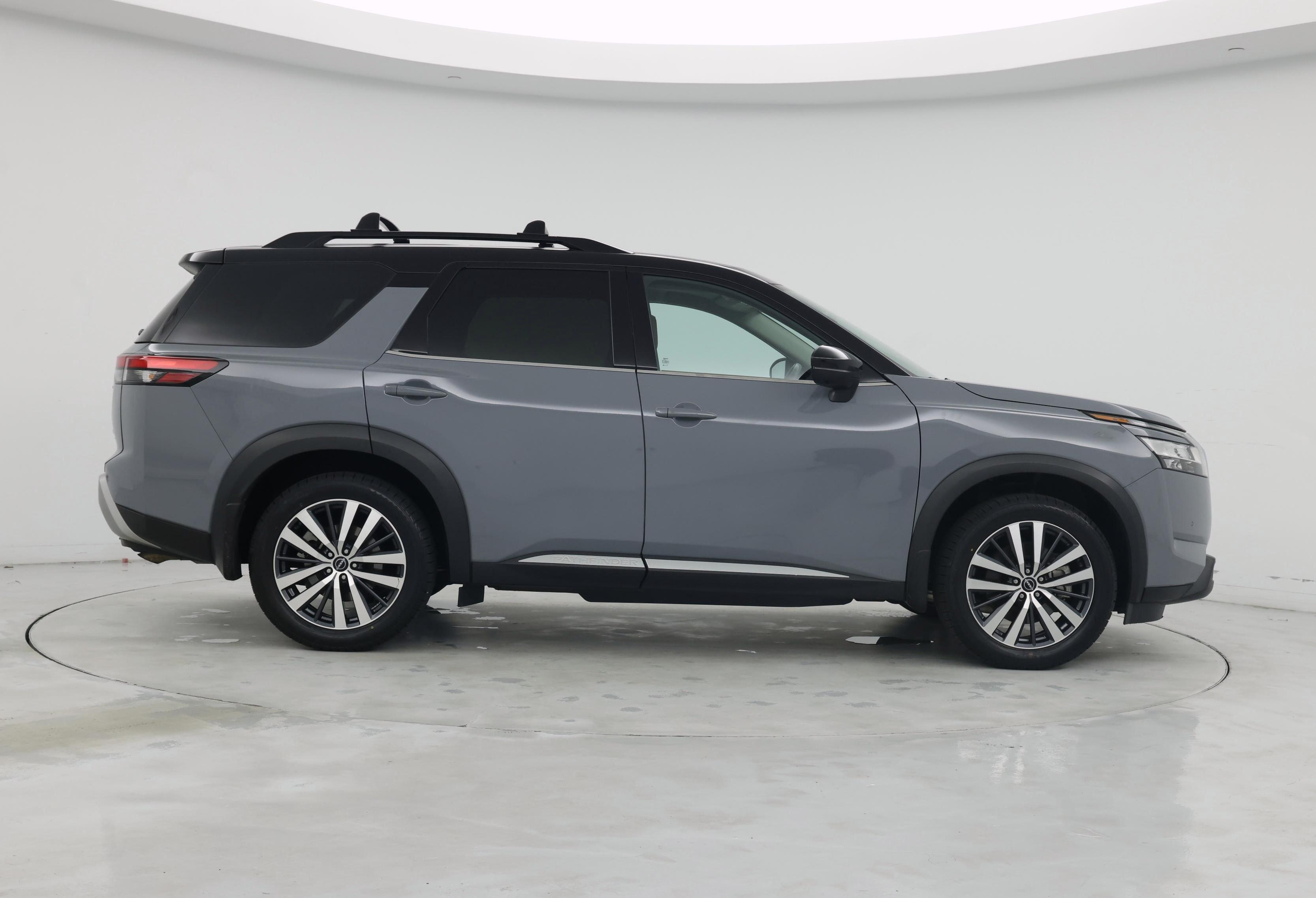 Thumbnail: 2022 Nissan Pathfinder - 7