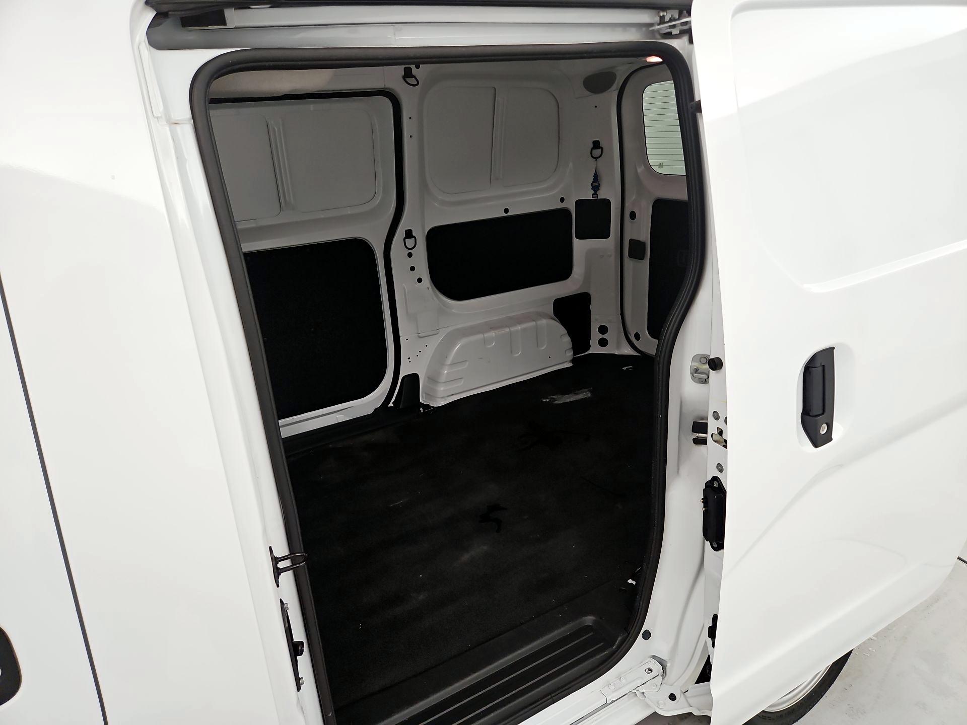 Thumbnail: 2021 Nissan NV200 - 19