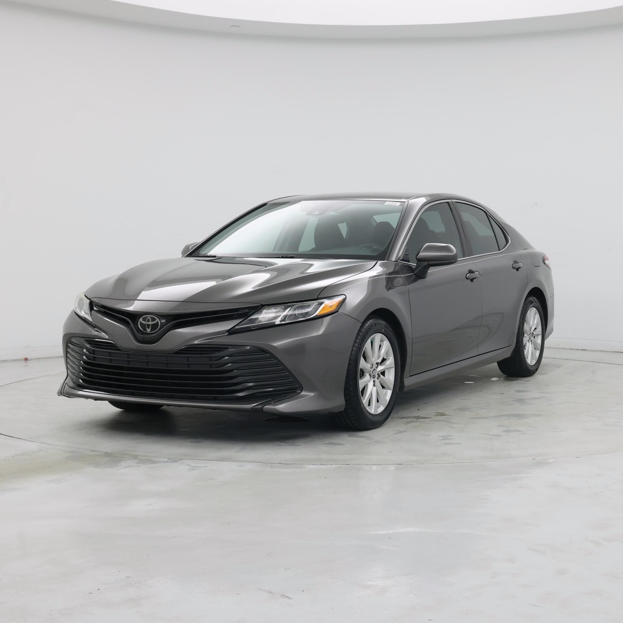 Thumbnail: 2019 Toyota Camry - 4