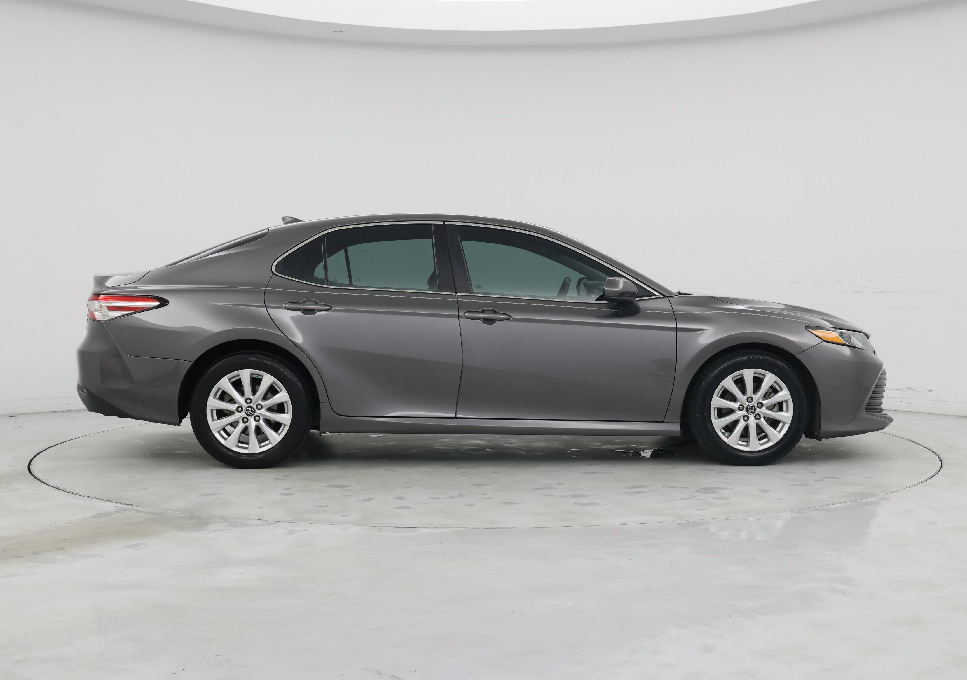 Thumbnail: 2019 Toyota Camry - 7