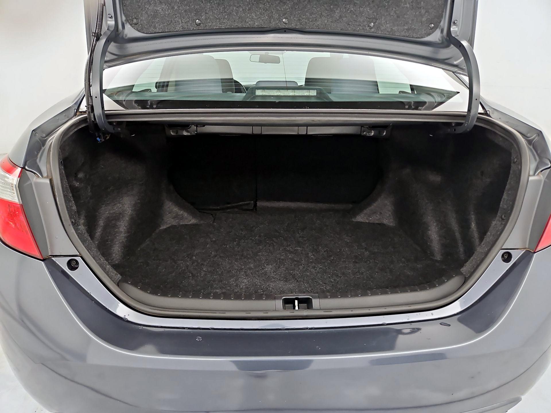 Thumbnail: 2014 Toyota Corolla - 20