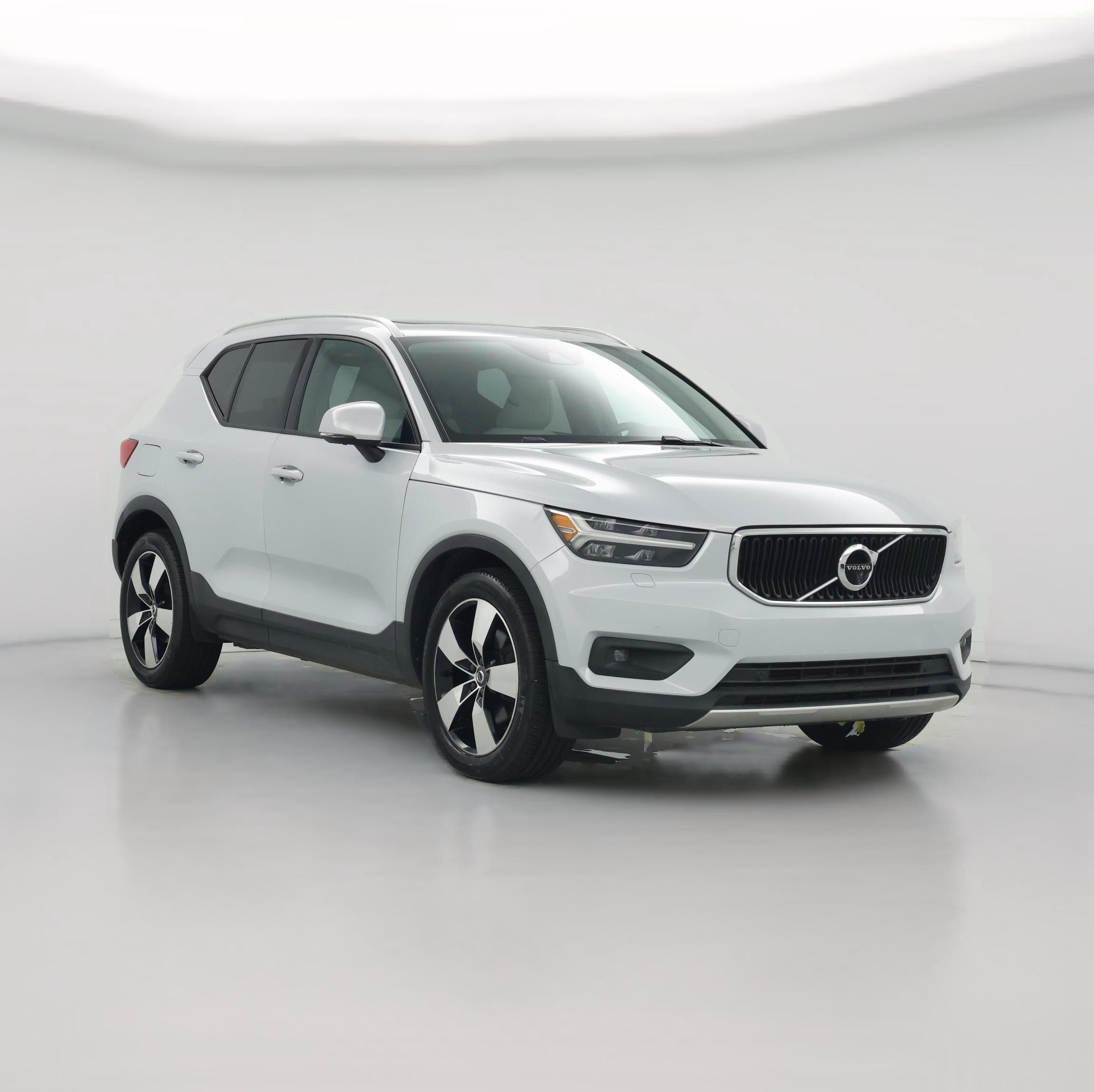 Thumbnail: 2020 Volvo XC40 - 1