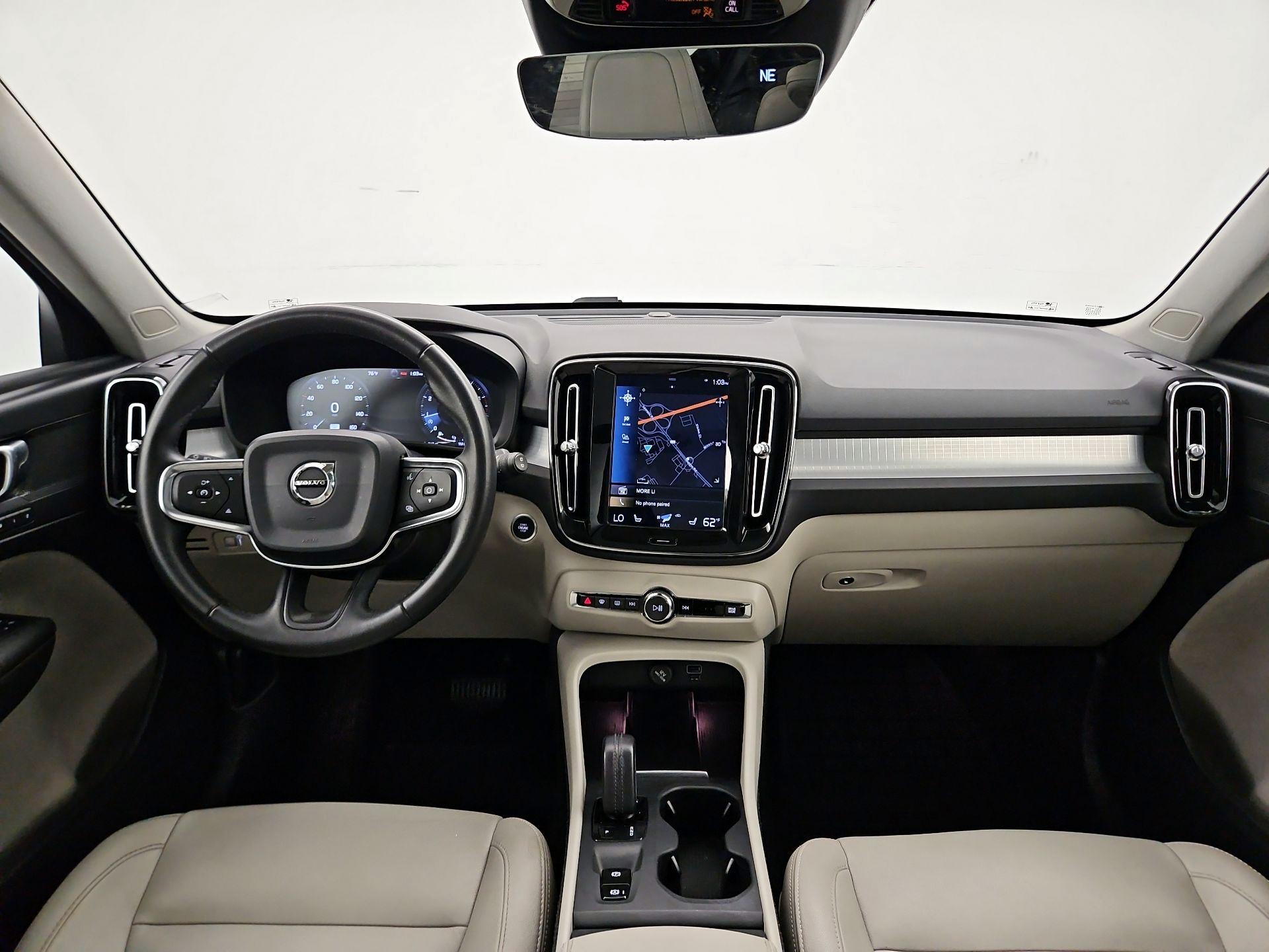 Thumbnail: 2020 Volvo XC40 - 9