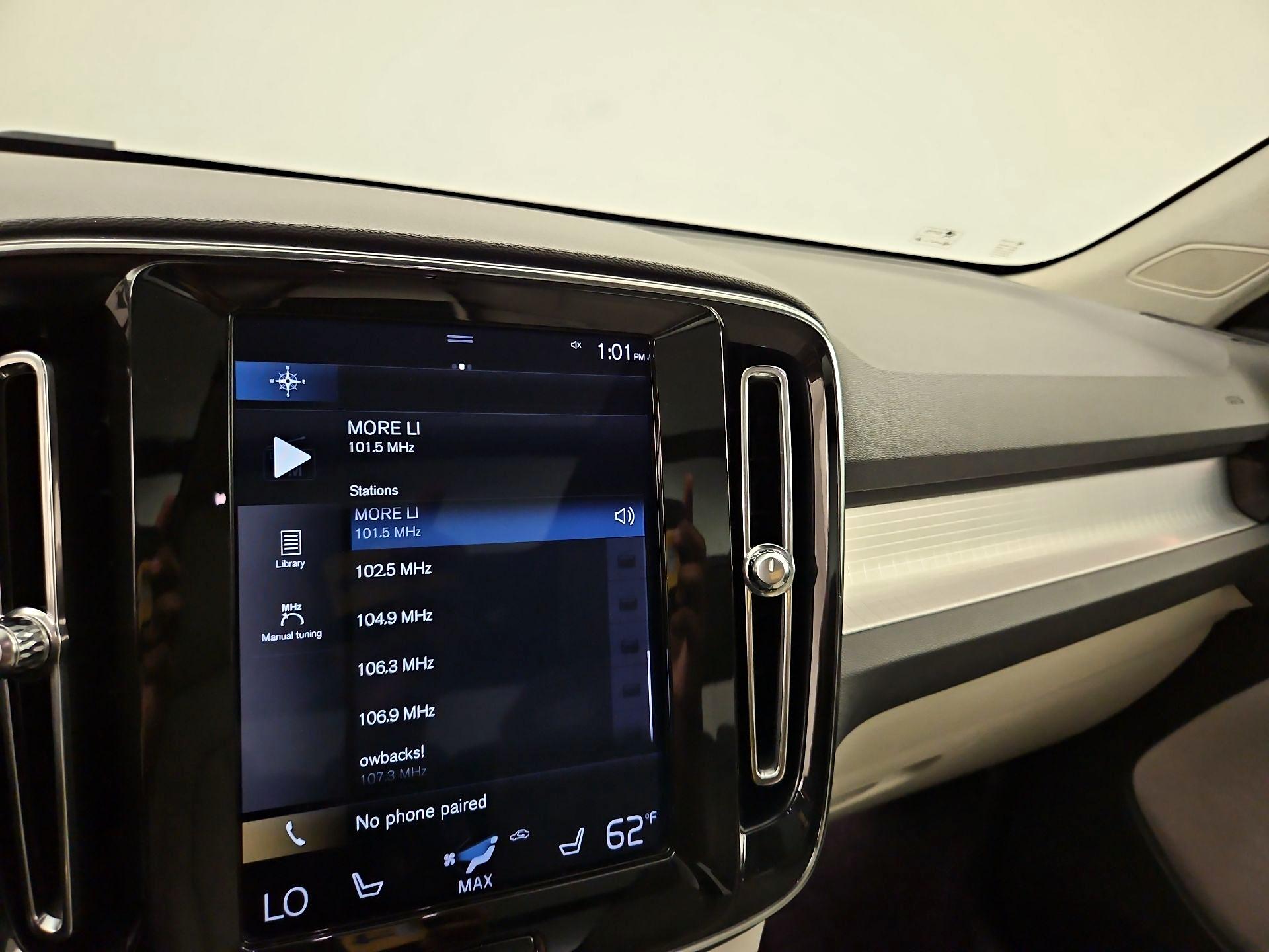 Thumbnail: 2020 Volvo XC40 - 16