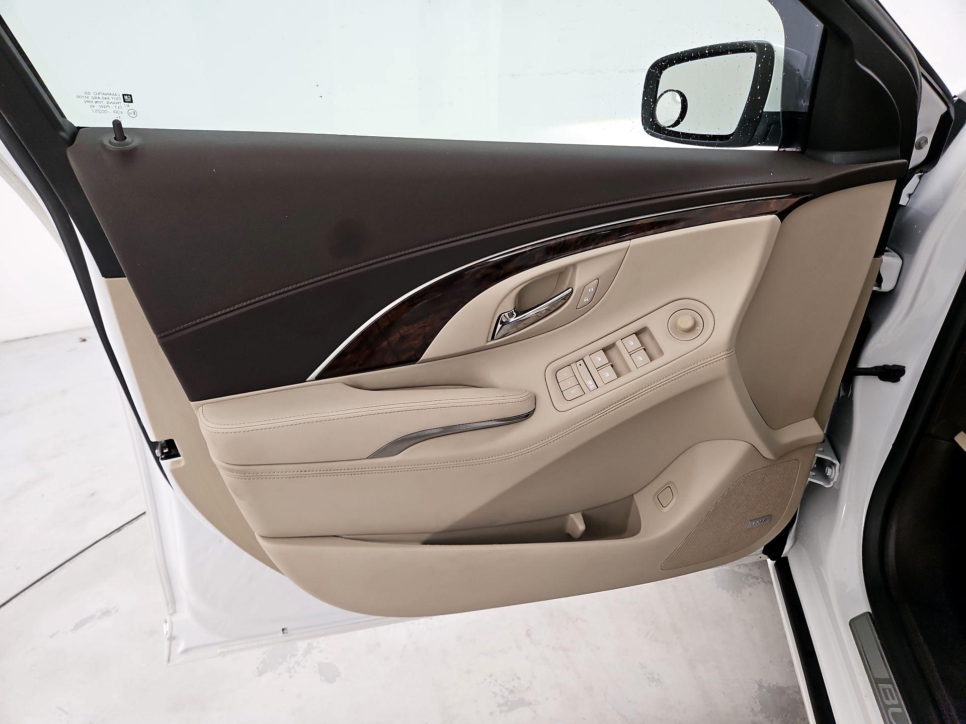 Thumbnail: 2014 Buick LaCrosse - 12