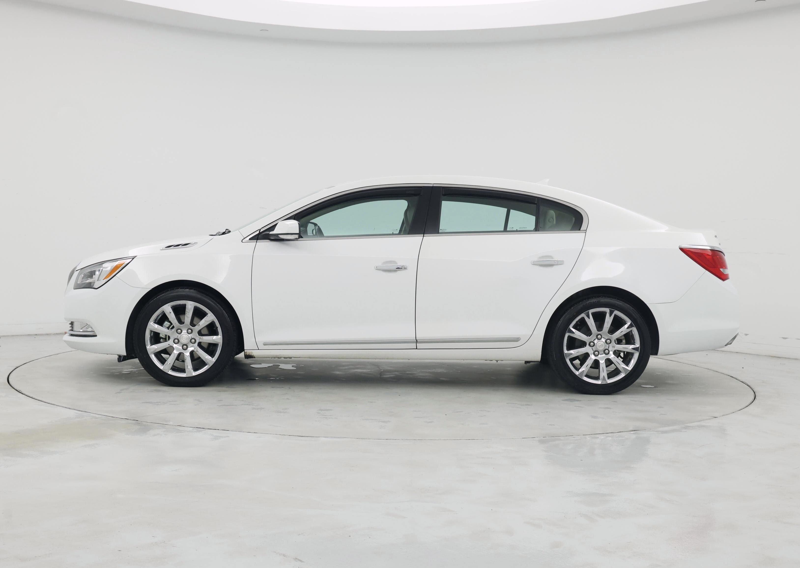 Thumbnail: 2014 Buick LaCrosse - 3