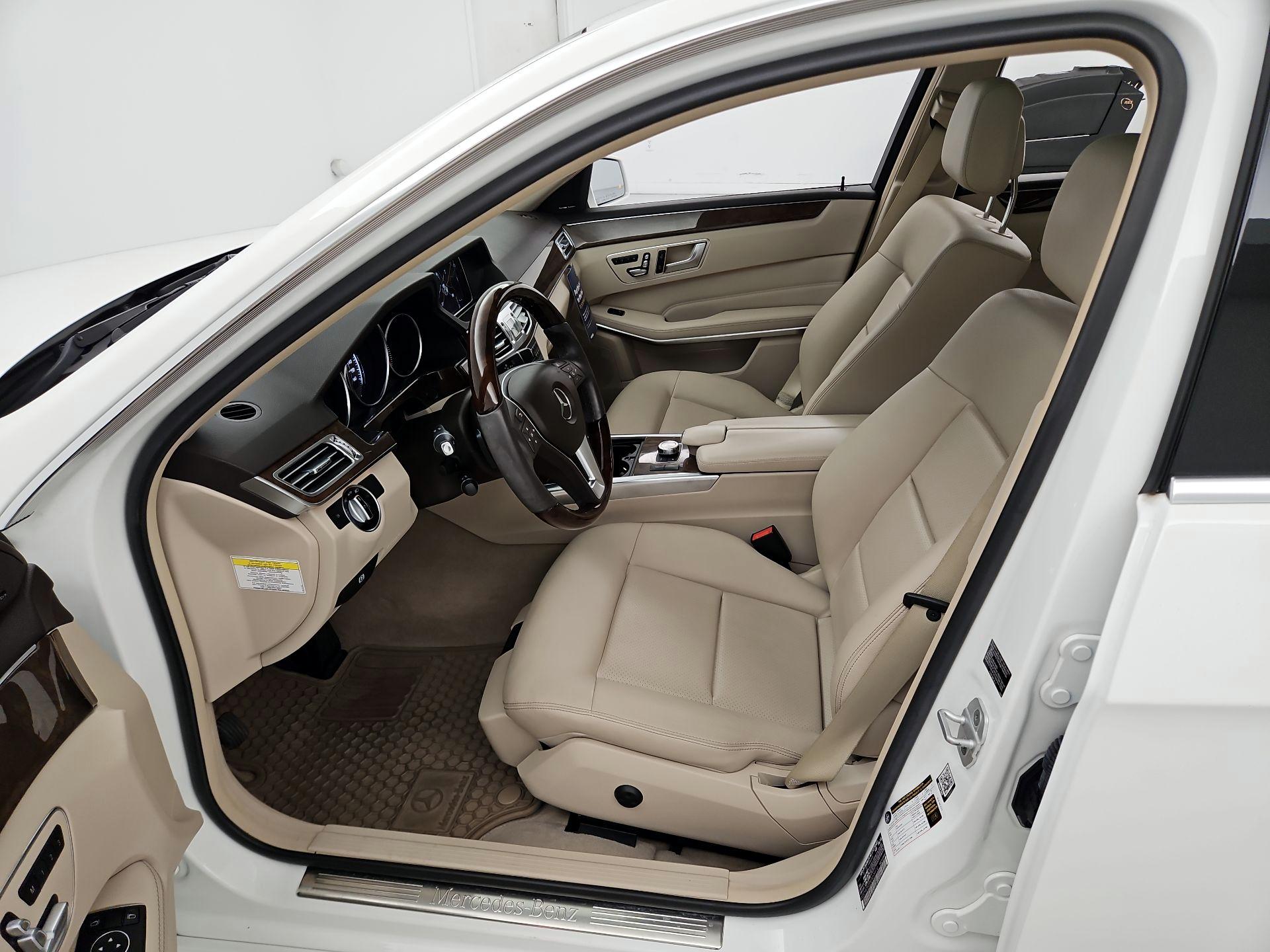 Thumbnail: 2014 Mercedes-Benz E-Class - 11
