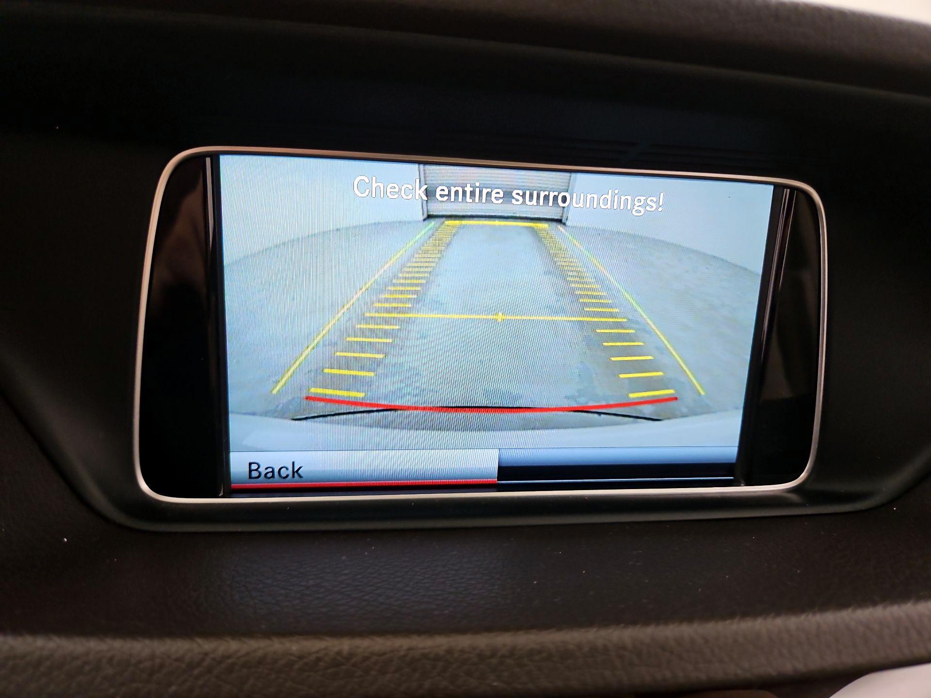 Thumbnail: 2014 Mercedes-Benz E-Class - 15