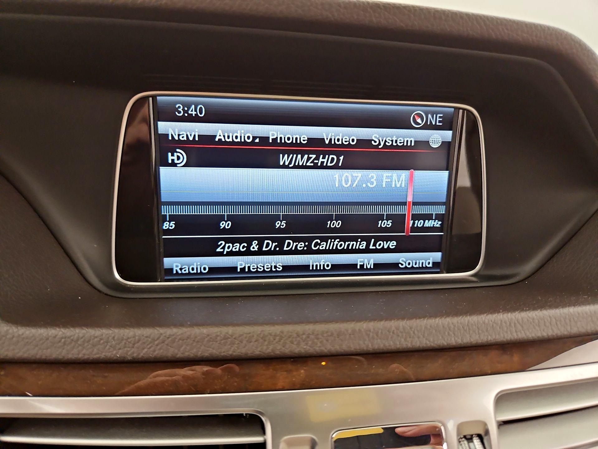 Thumbnail: 2014 Mercedes-Benz E-Class - 16