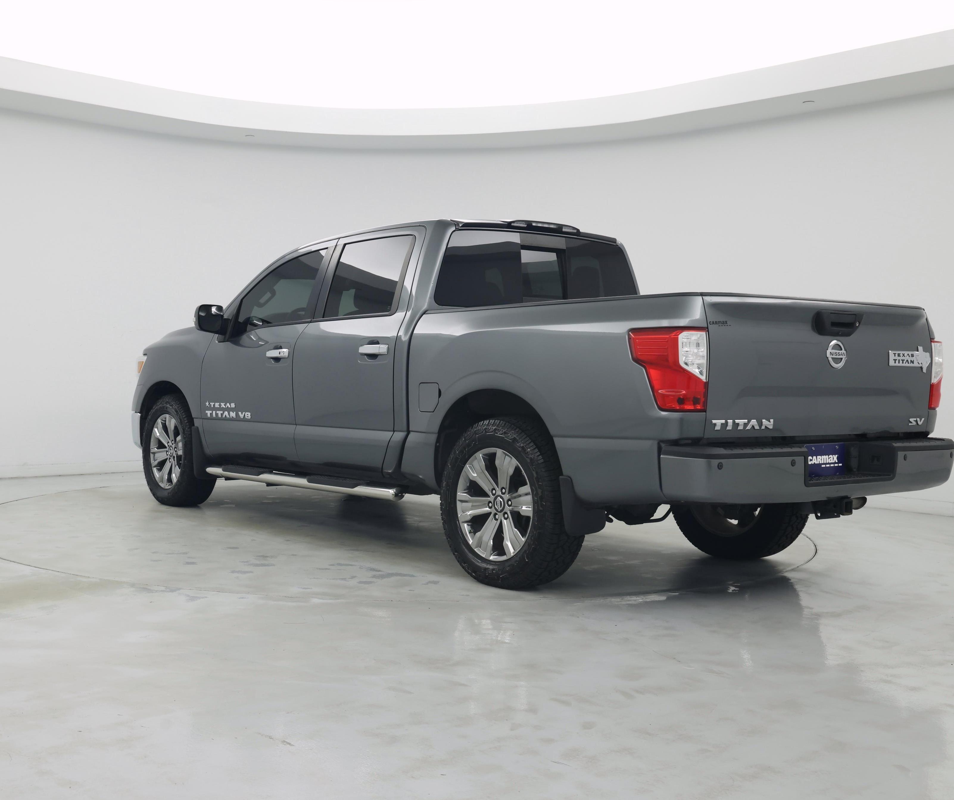 Thumbnail: 2018 Nissan Titan - 2
