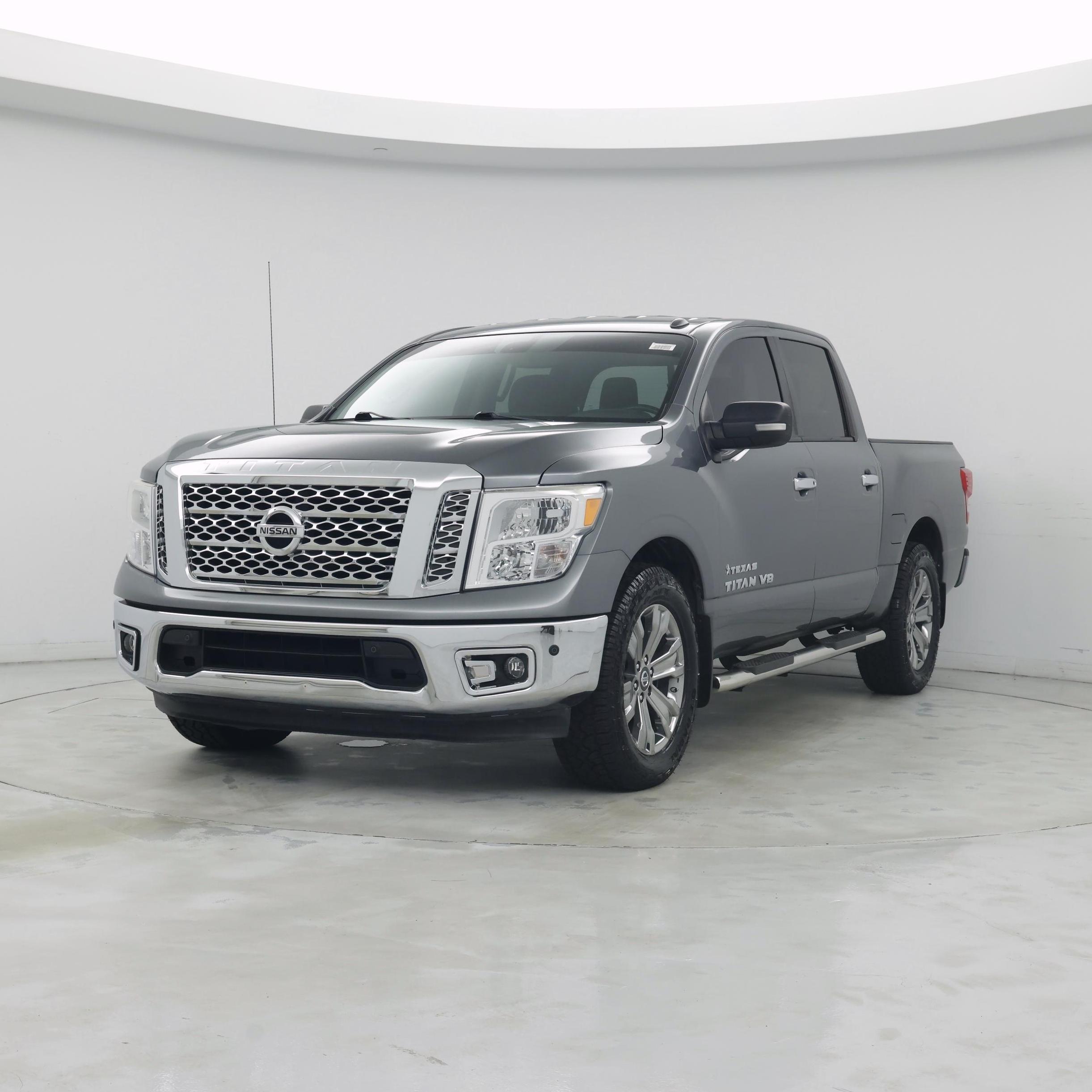 Thumbnail: 2018 Nissan Titan - 4